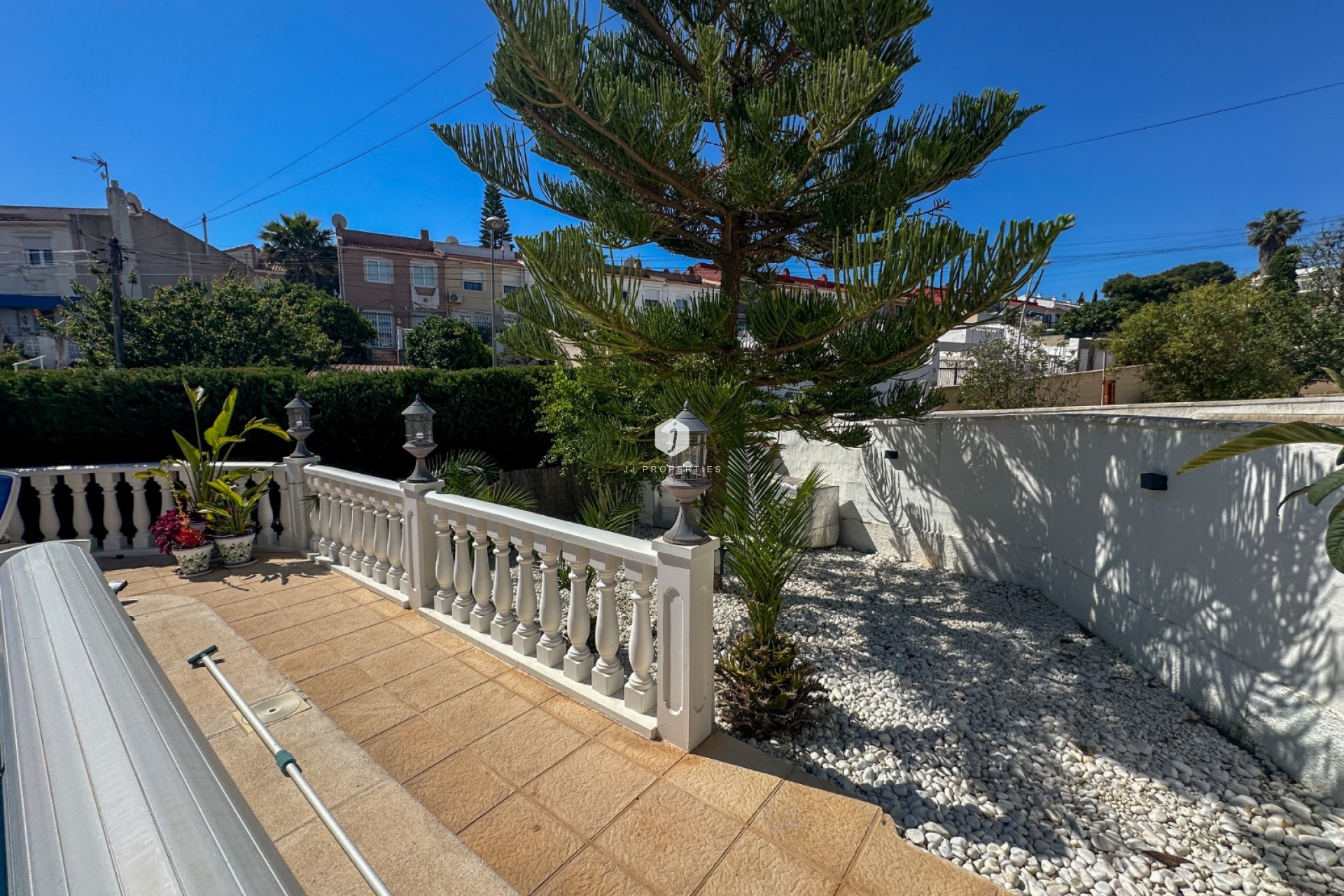 Aus zweiter Hand - Chalet -
Torrevieja - Costa Blanca