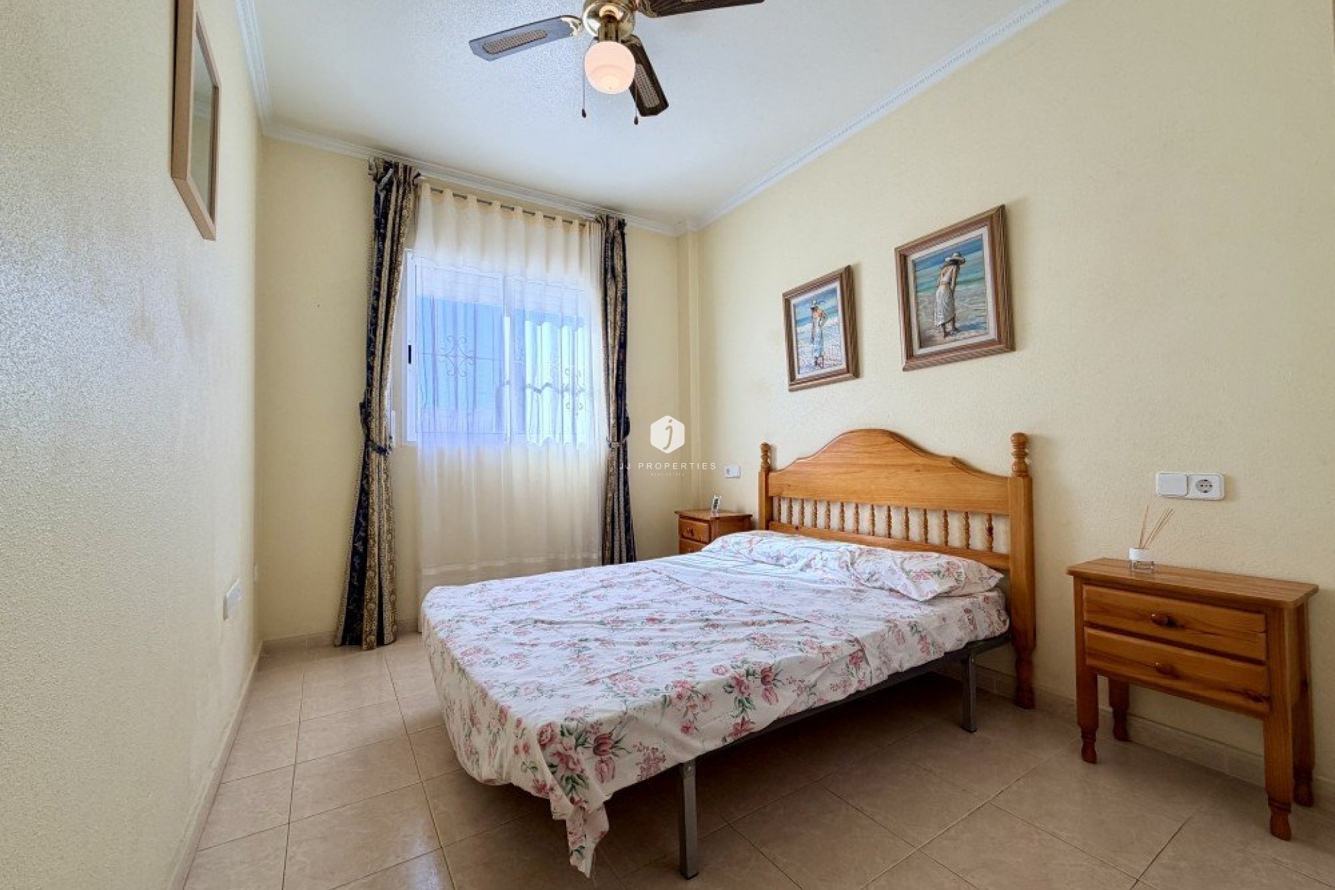 Aus zweiter Hand - Chalet -
Torrevieja - Costa Blanca