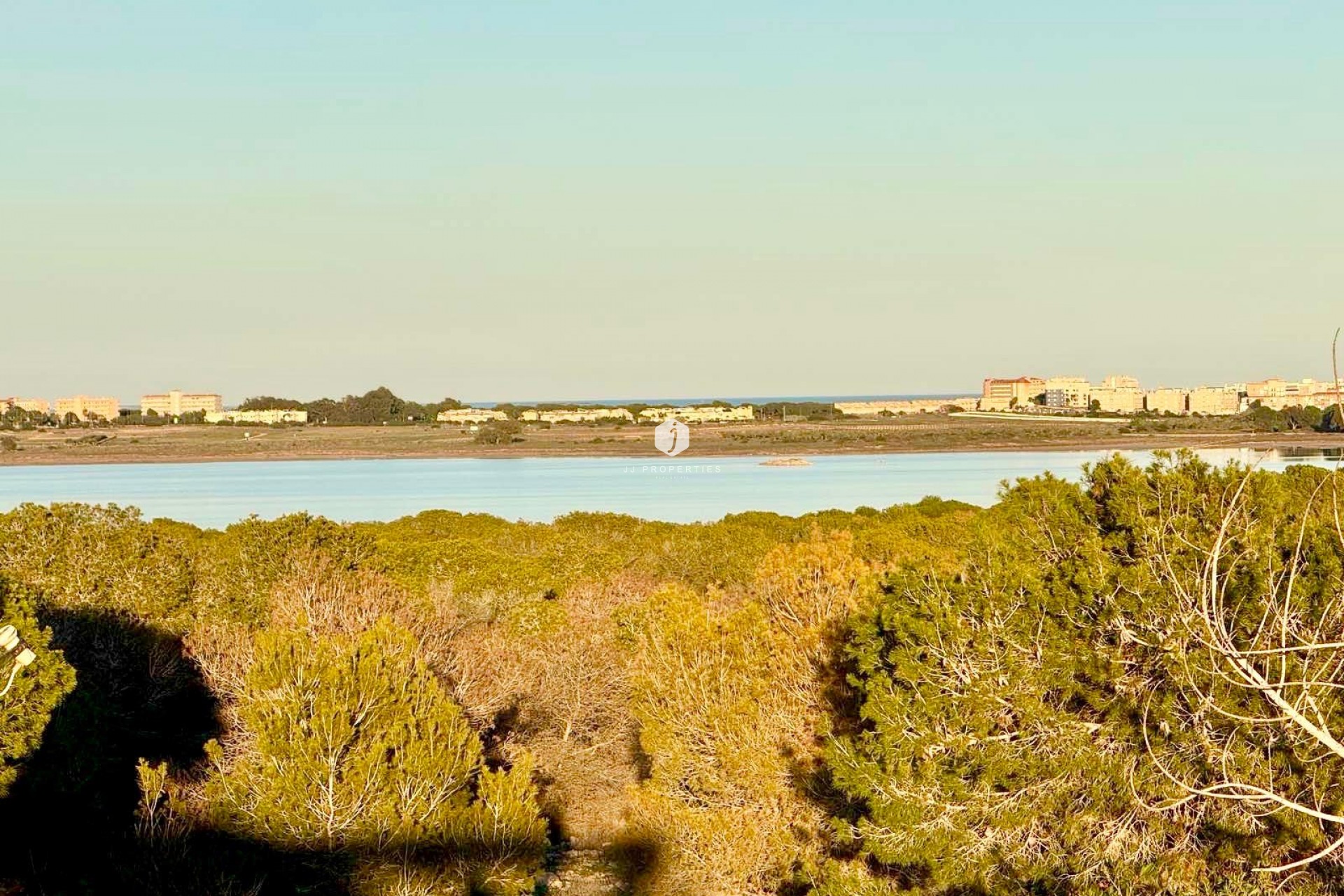 Aus zweiter Hand - Chalet -
Torrevieja - Costa Blanca