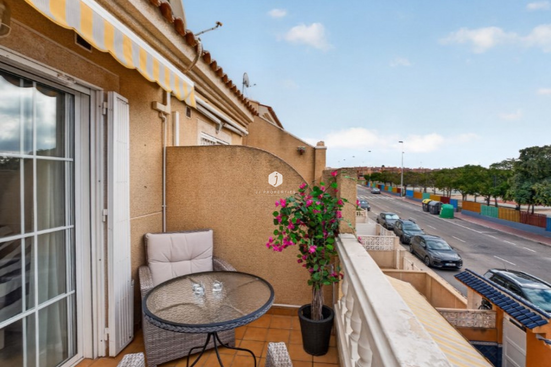 Aus zweiter Hand - Chalet -
Torrevieja - Costa Blanca
