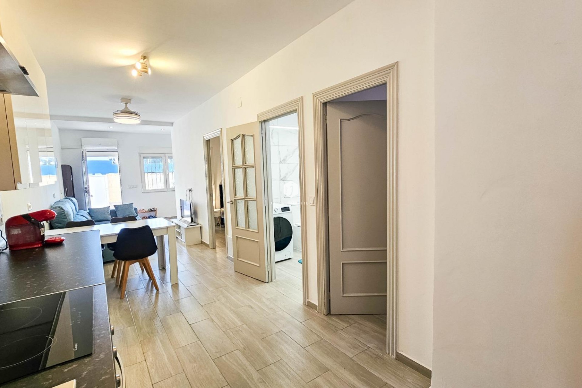 Aus zweiter Hand - Chalet -
Torrevieja - El Limonar