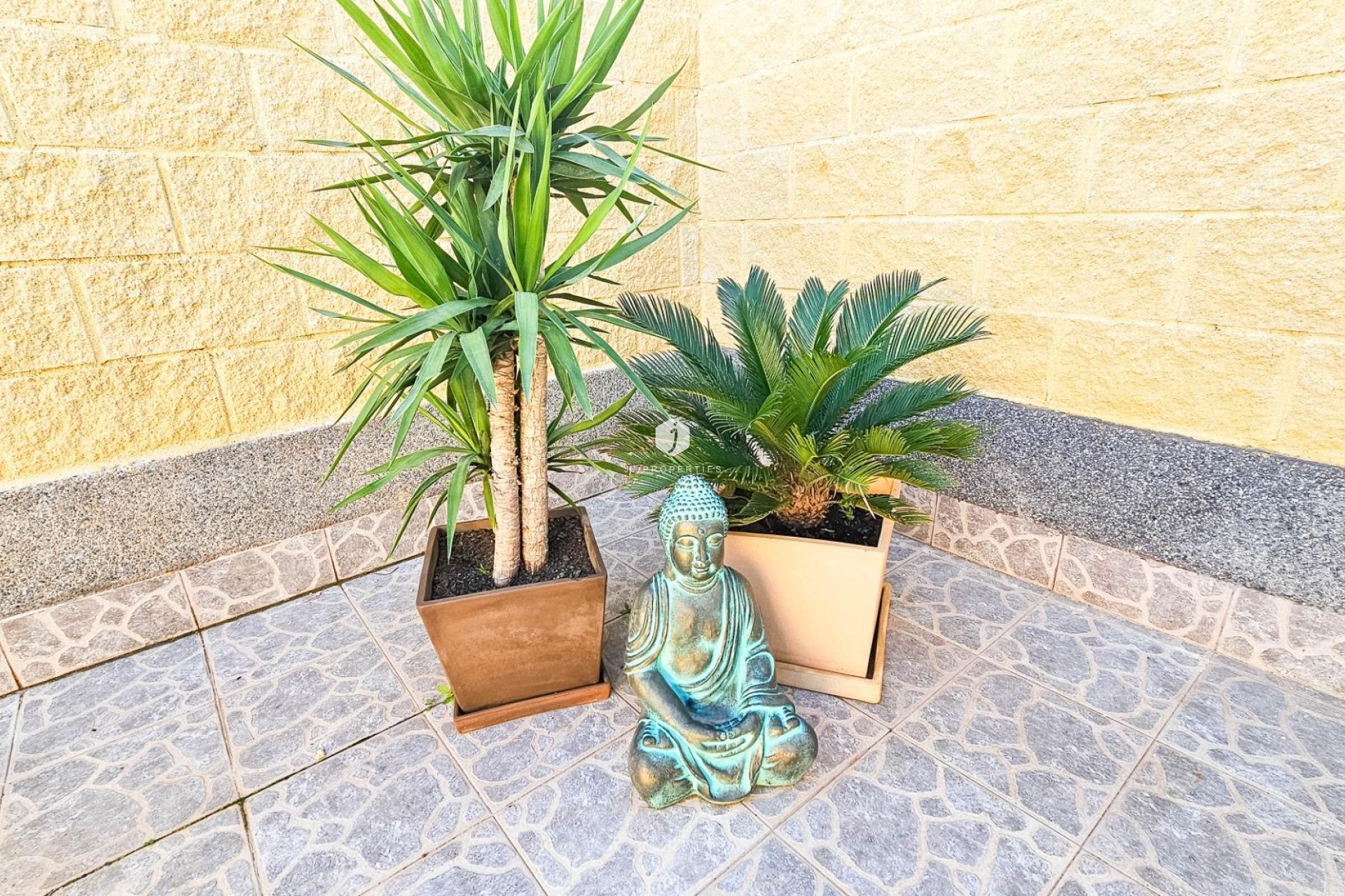 Aus zweiter Hand - Chalet -
Torrevieja - El Limonar