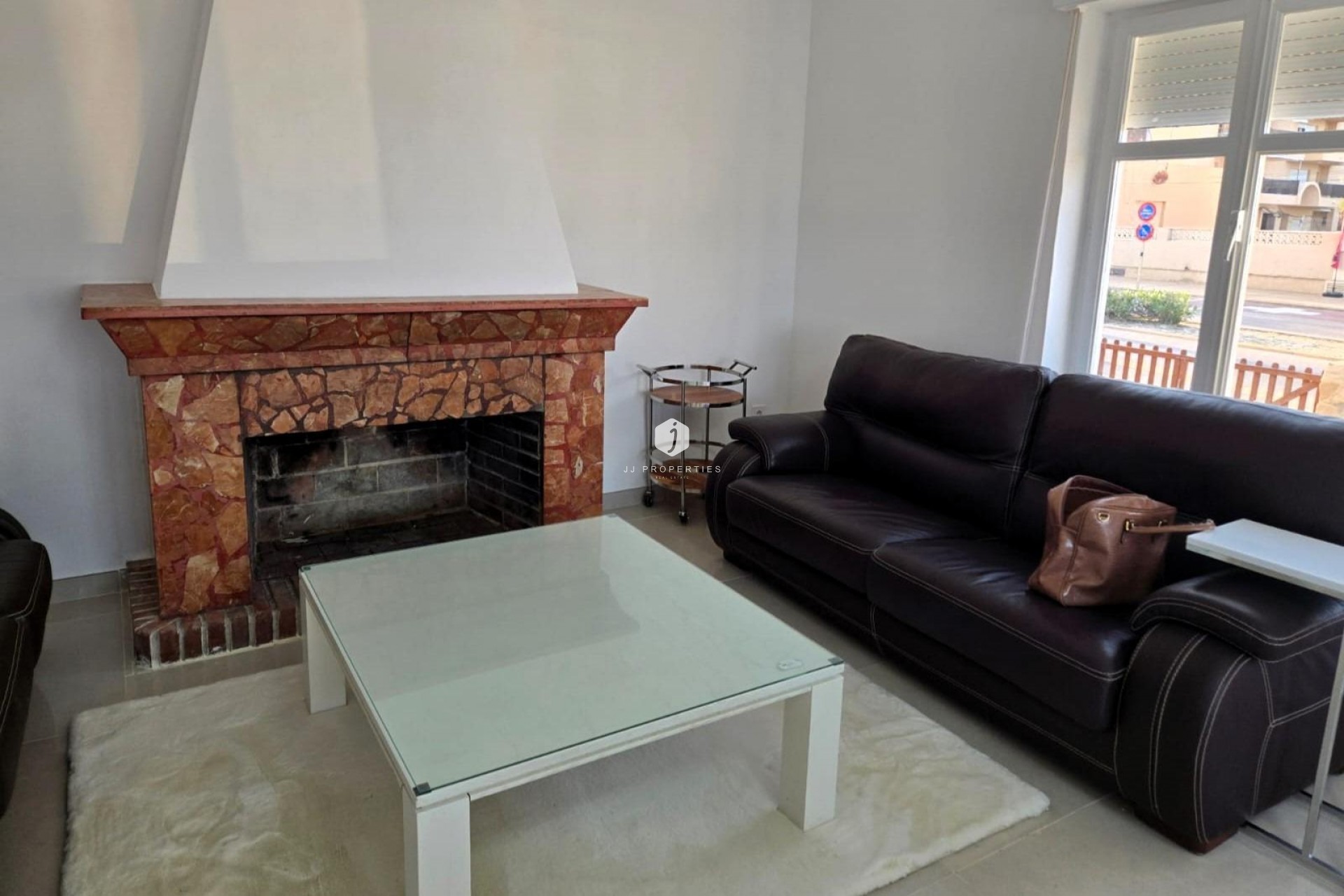 Aus zweiter Hand - Chalet -
Torrevieja - La Mata