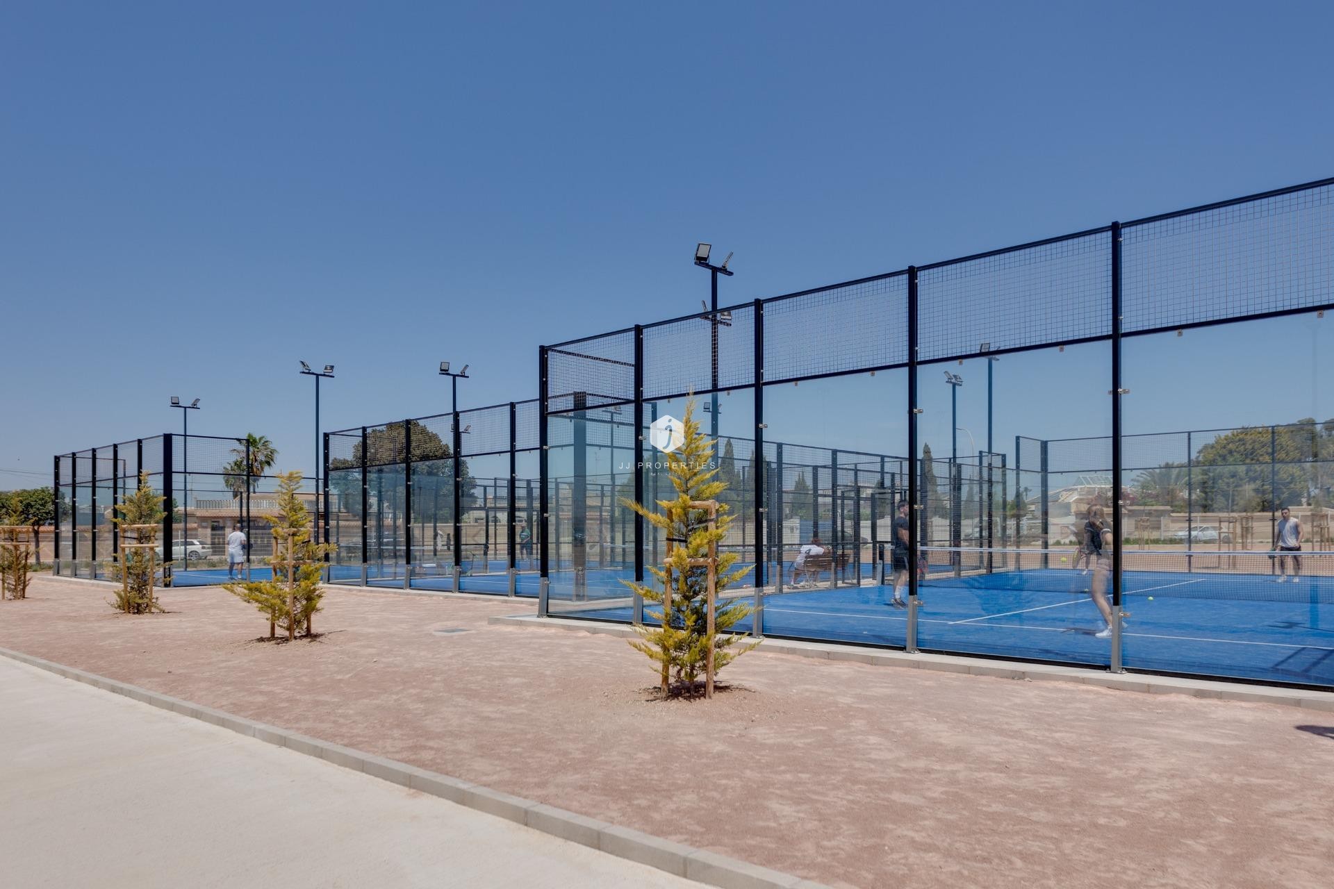 Aus zweiter Hand - Chalet -
Torrevieja - La Siesta - El Salado - Torreta