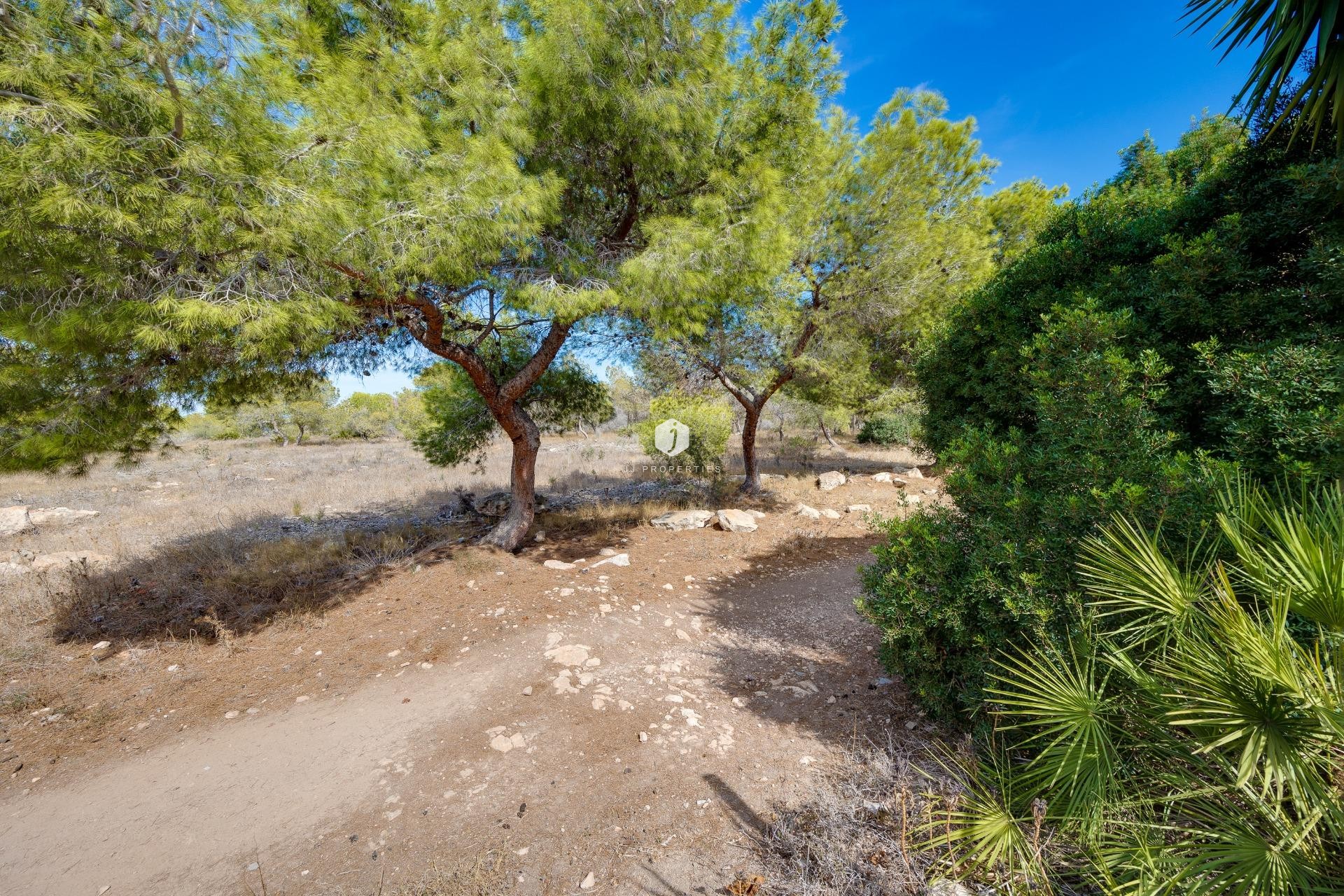 Aus zweiter Hand - Chalet -
Torrevieja - La Siesta - El Salado - Torreta