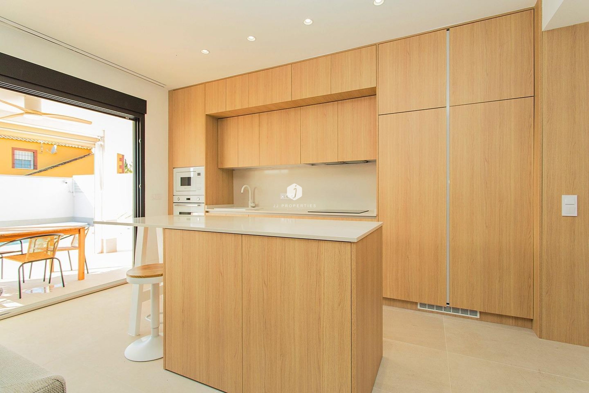 Aus zweiter Hand - Chalet -
Torrevieja - La siesta