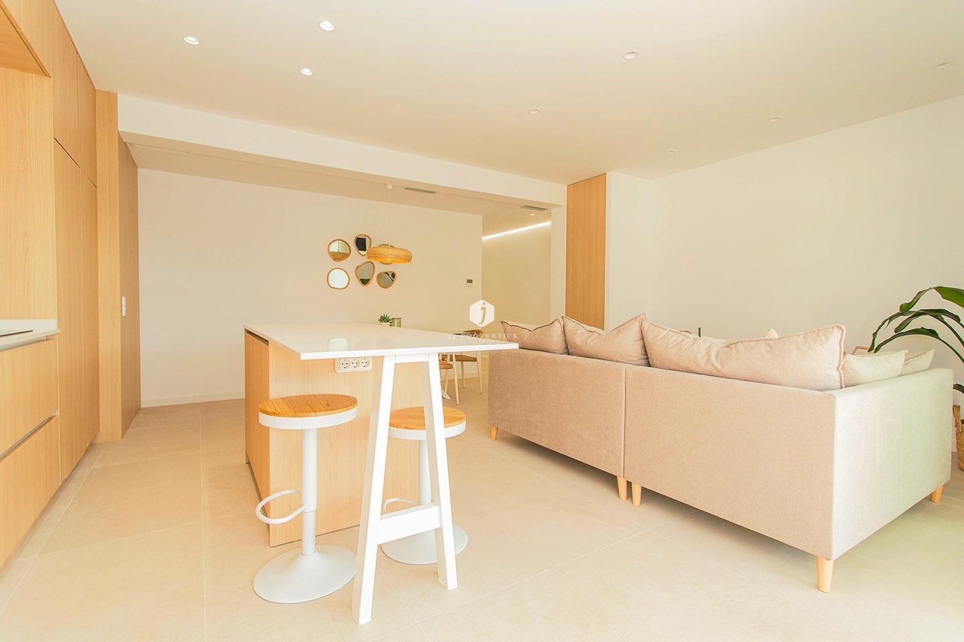 Aus zweiter Hand - Chalet -
Torrevieja - La siesta