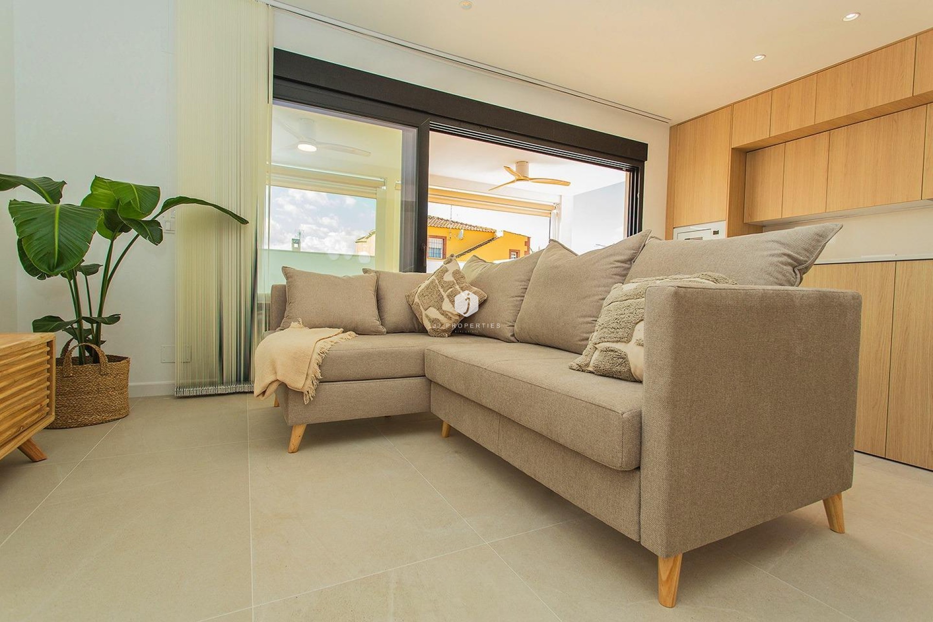 Aus zweiter Hand - Chalet -
Torrevieja - La siesta