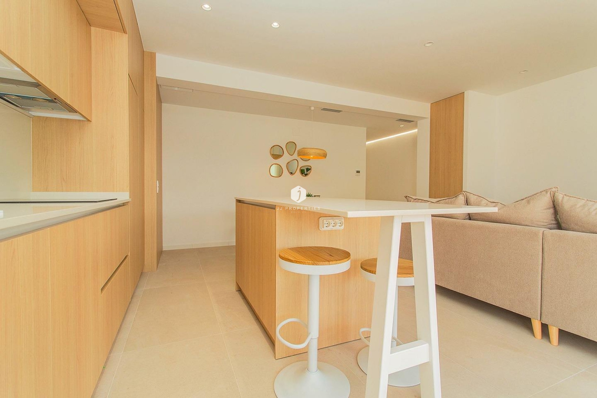Aus zweiter Hand - Chalet -
Torrevieja - La siesta