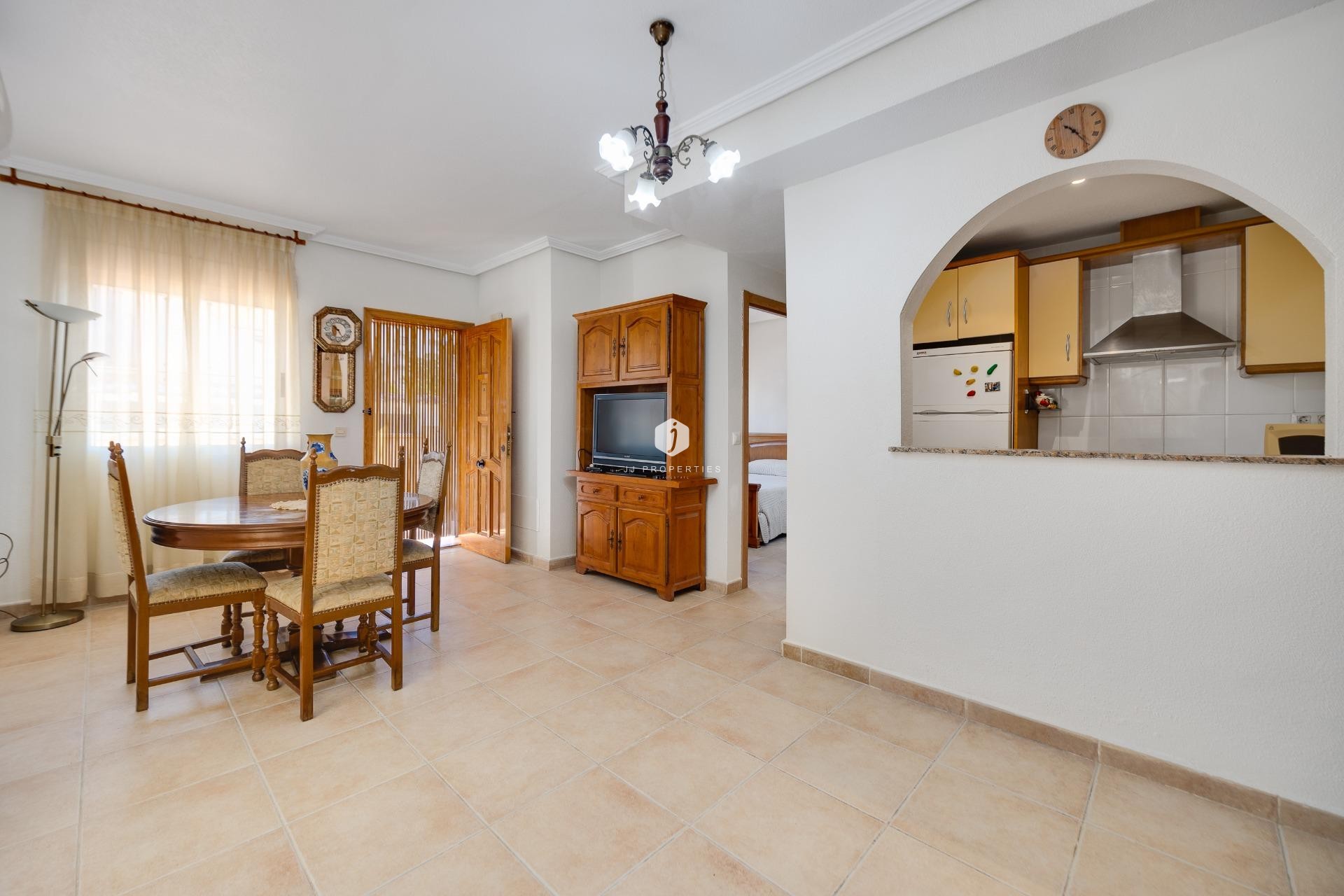 Aus zweiter Hand - Chalet -
Torrevieja - La veleta