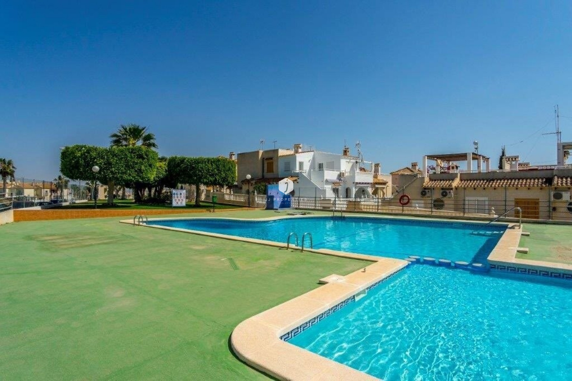 Aus zweiter Hand - Chalet -
Torrevieja - Los altos