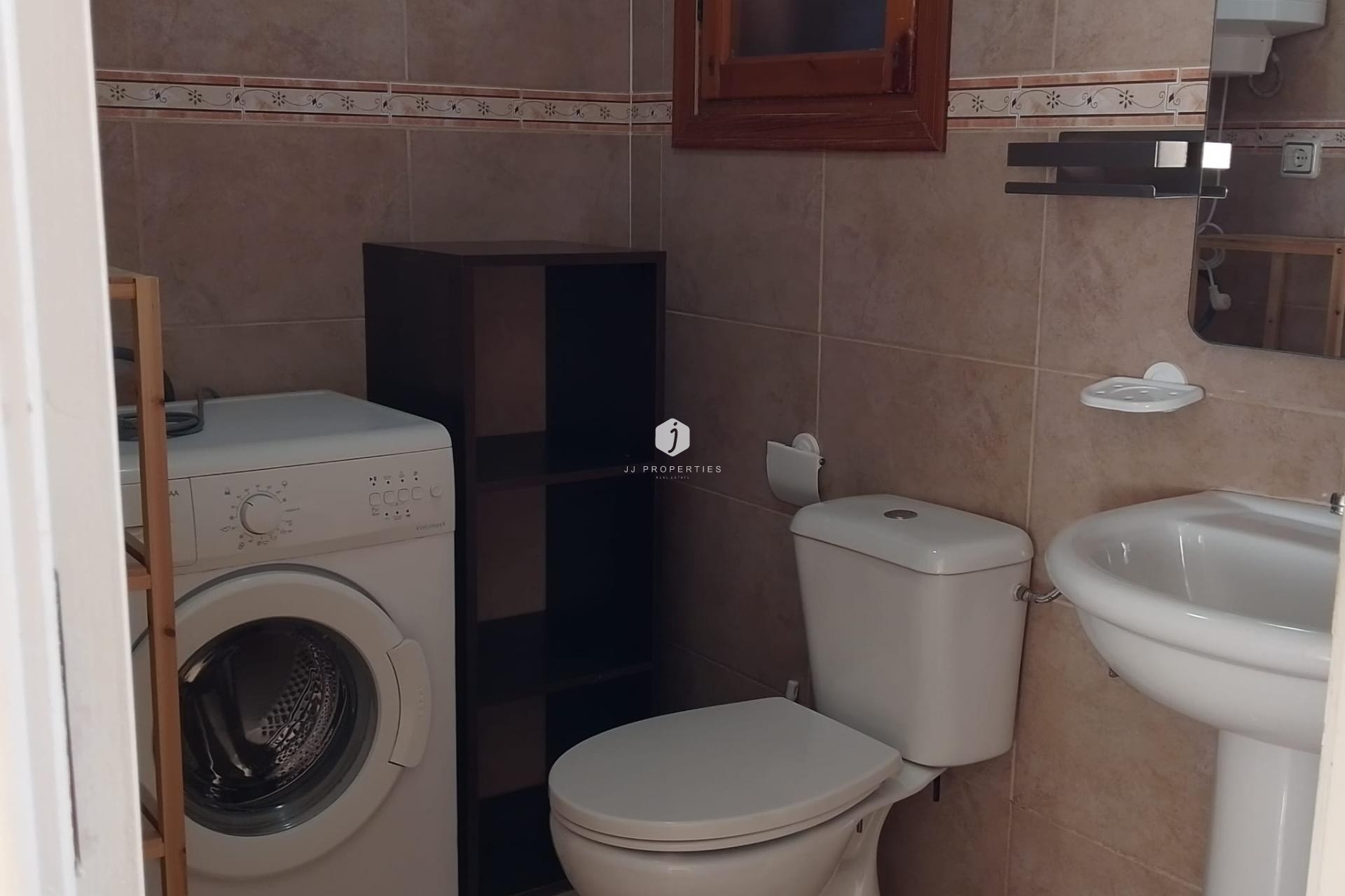 Aus zweiter Hand - Chalet -
Torrevieja - Los Balcones