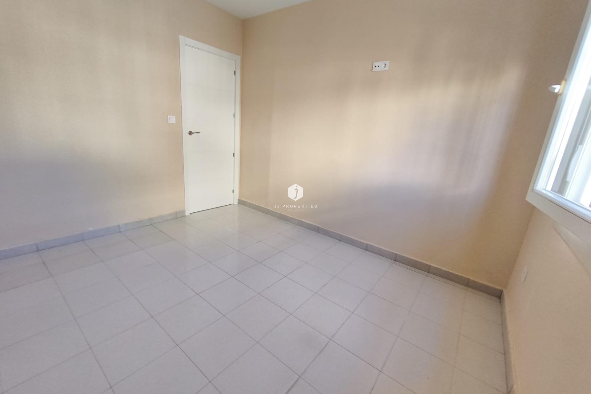 Aus zweiter Hand - Chalet -
Torrevieja - Los Balcones