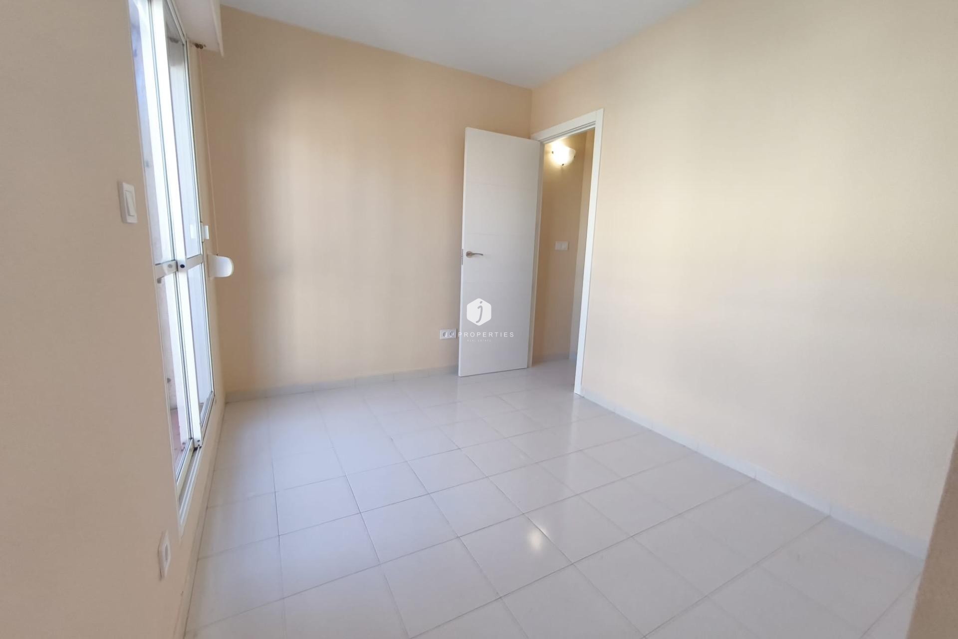 Aus zweiter Hand - Chalet -
Torrevieja - Los Balcones