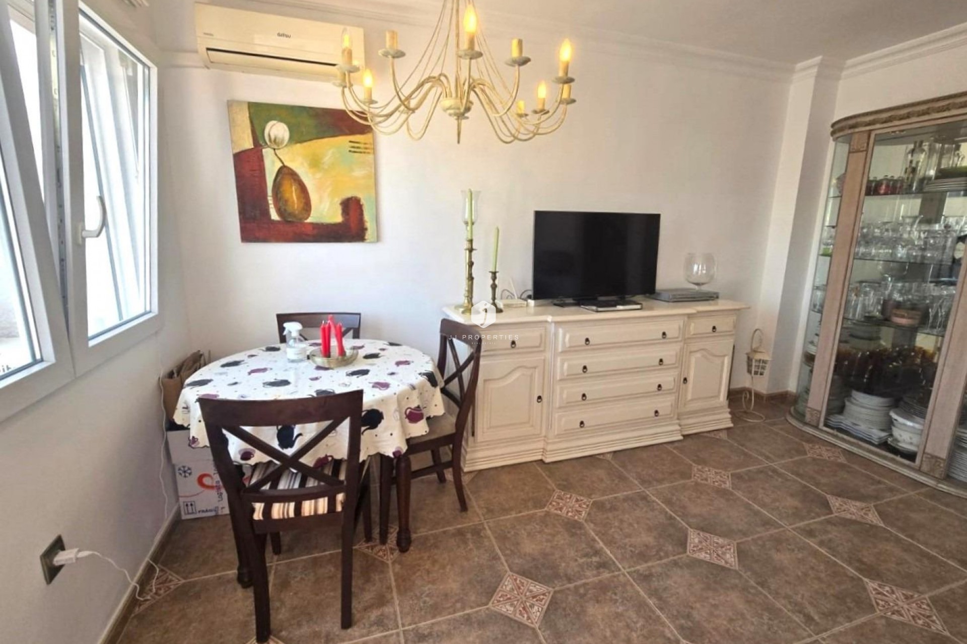Aus zweiter Hand - Chalet -
Torrevieja - Los Balcones
