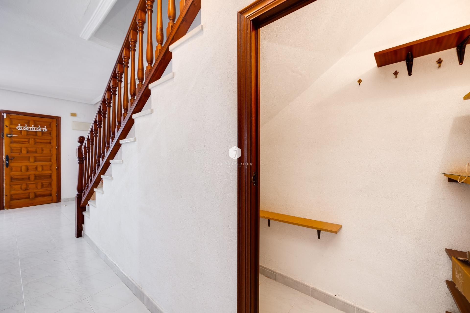 Aus zweiter Hand - Chalet -
Torrevieja - Nueva Torrevieja