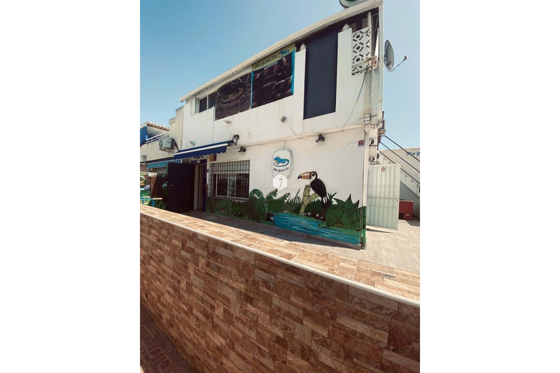 Aus zweiter Hand - Chalet -
Torrevieja - Parque Acuático - Sector 25