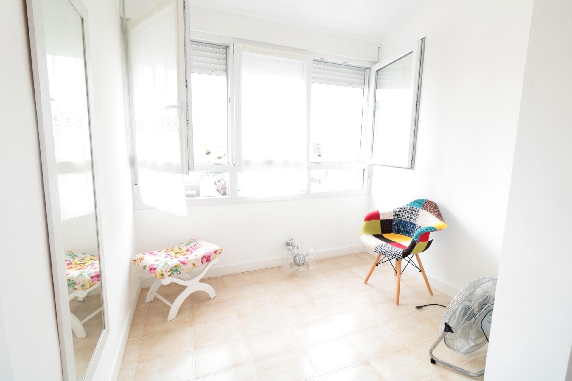 Aus zweiter Hand - Chalet -
Torrevieja - Playa de los Naufragos