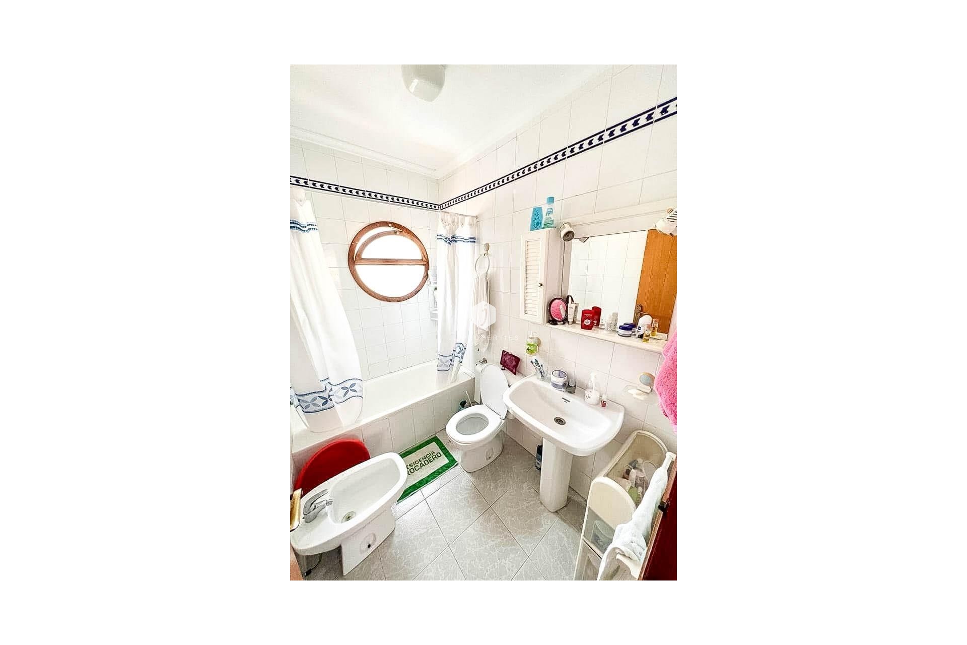 Aus zweiter Hand - Chalet -
Torrevieja - Playa del Cura