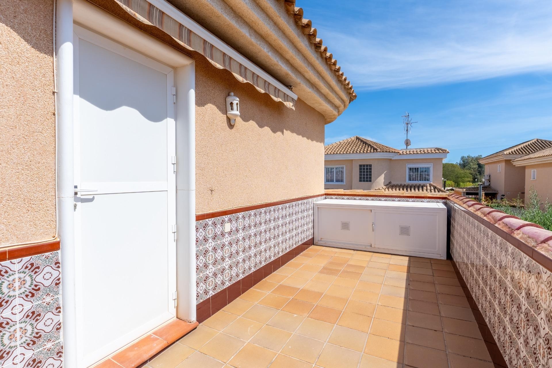 Aus zweiter Hand - Chalet -
Torrevieja - Punta prima