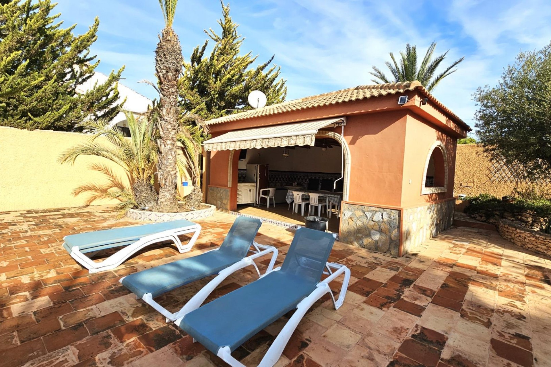 Aus zweiter Hand - Chalet -
Torrevieja - San luis