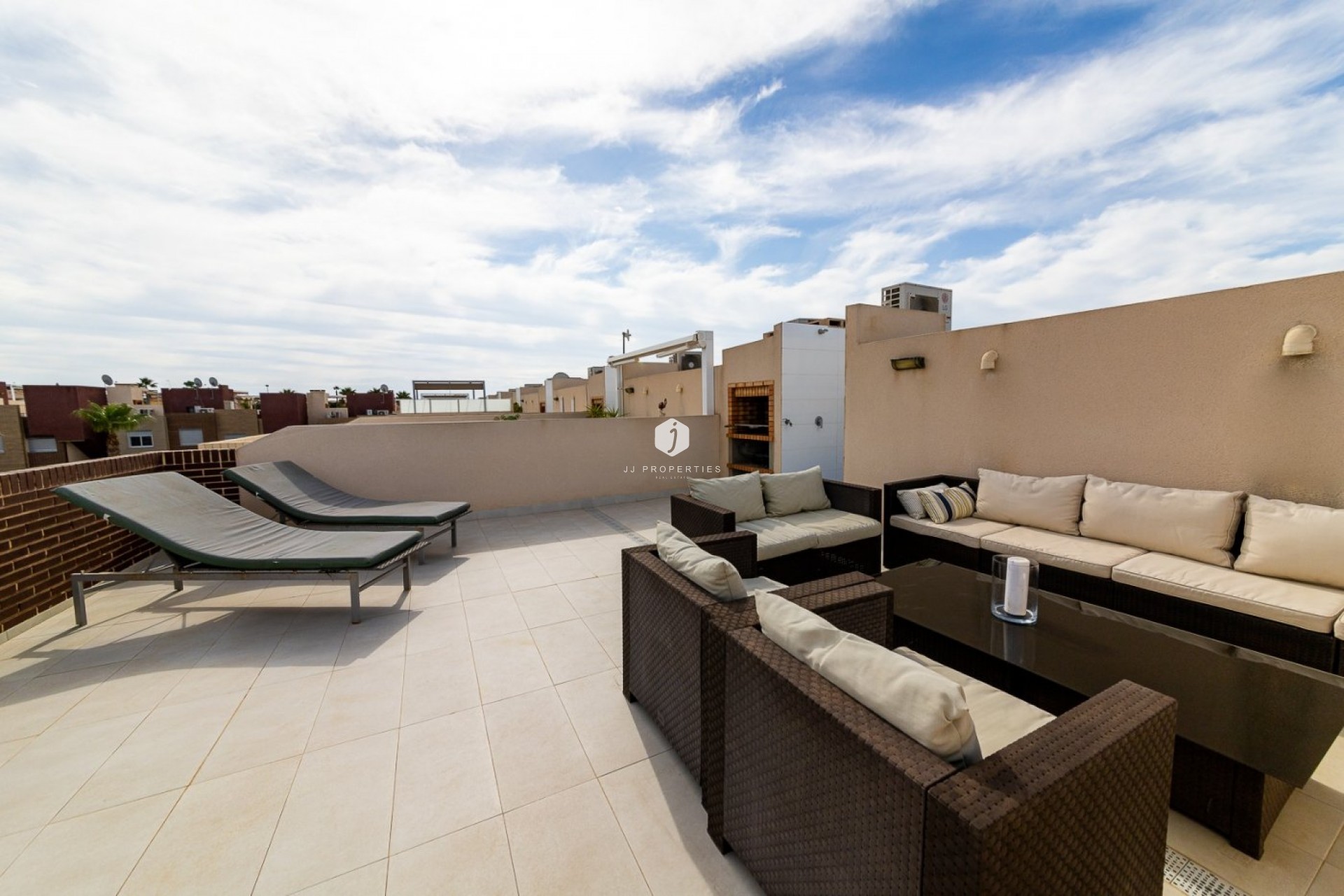 Aus zweiter Hand - Chalet -
Torrevieja - Sector 25