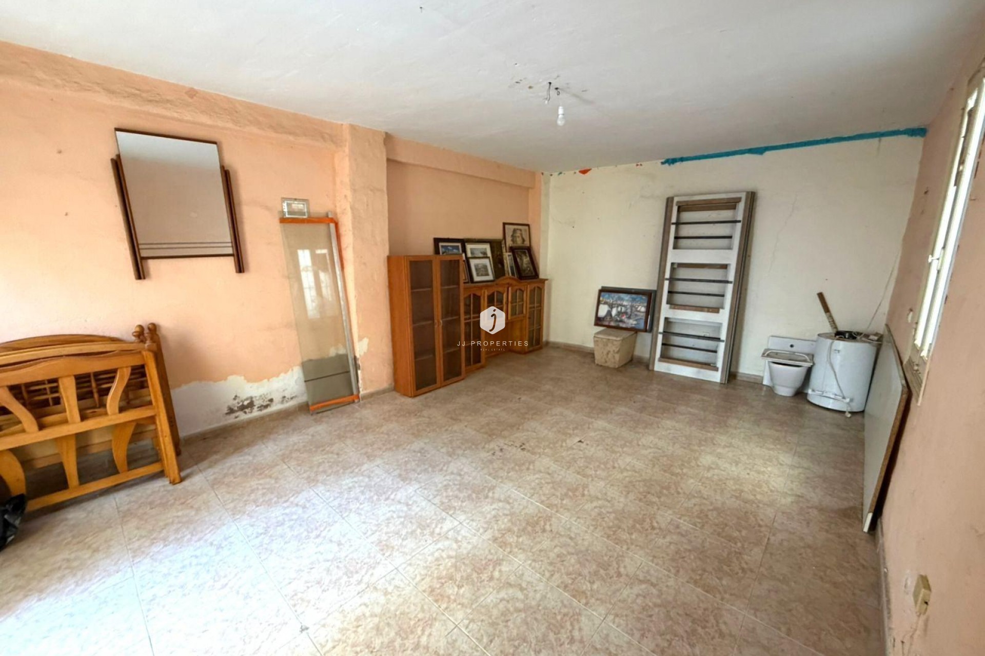 Aus zweiter Hand - Chalet -
Torrevieja