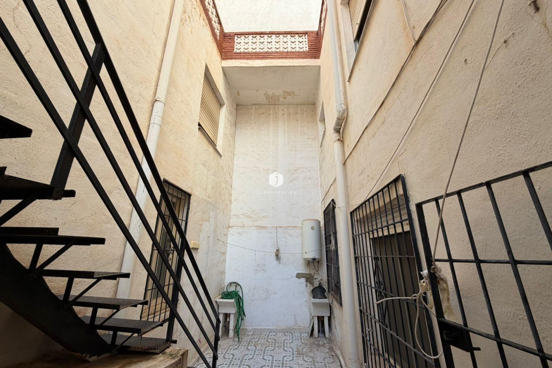 Aus zweiter Hand - Chalet -
Torrevieja