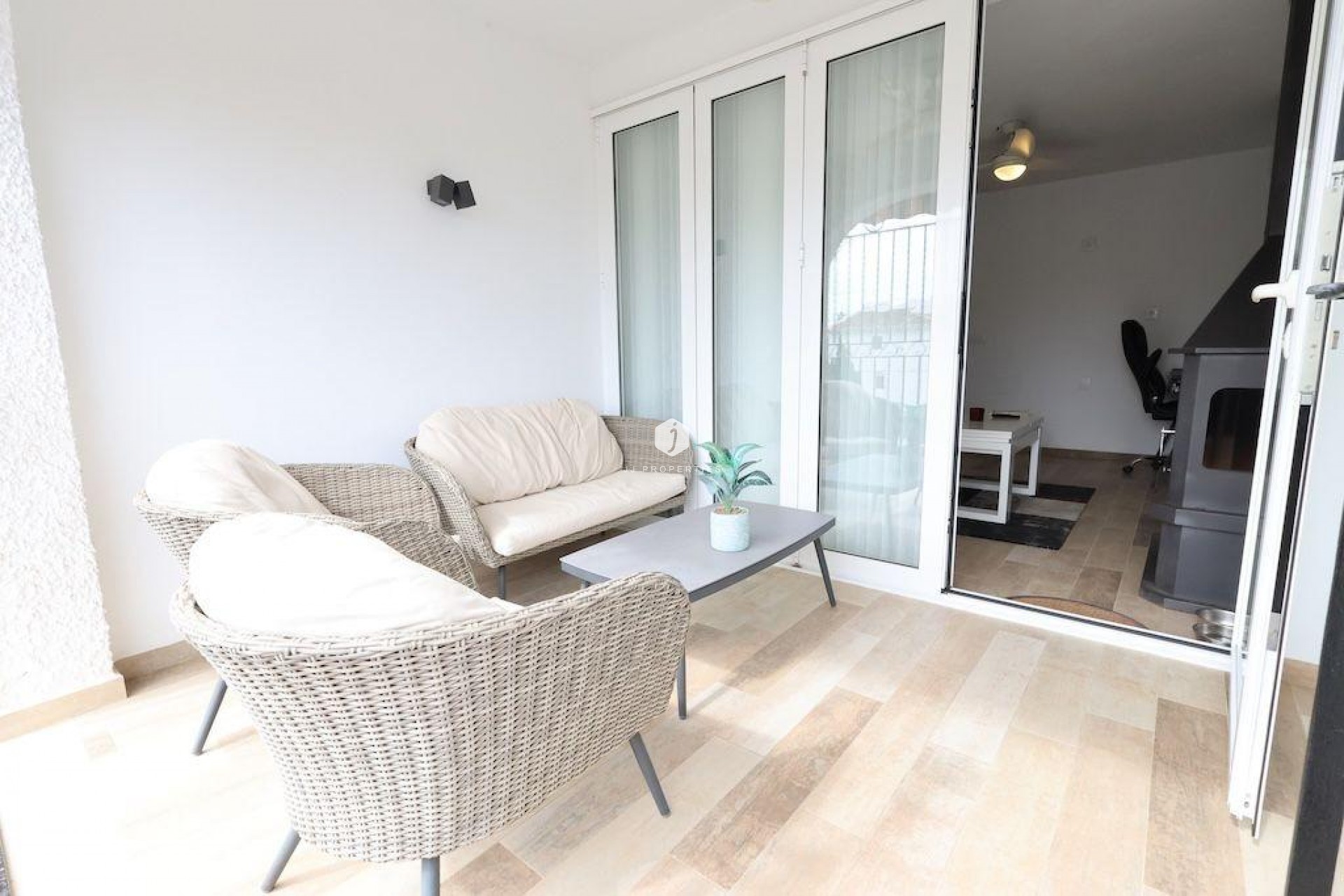 Aus zweiter Hand - Duplex -
Cabo Roig - Costa Blanca