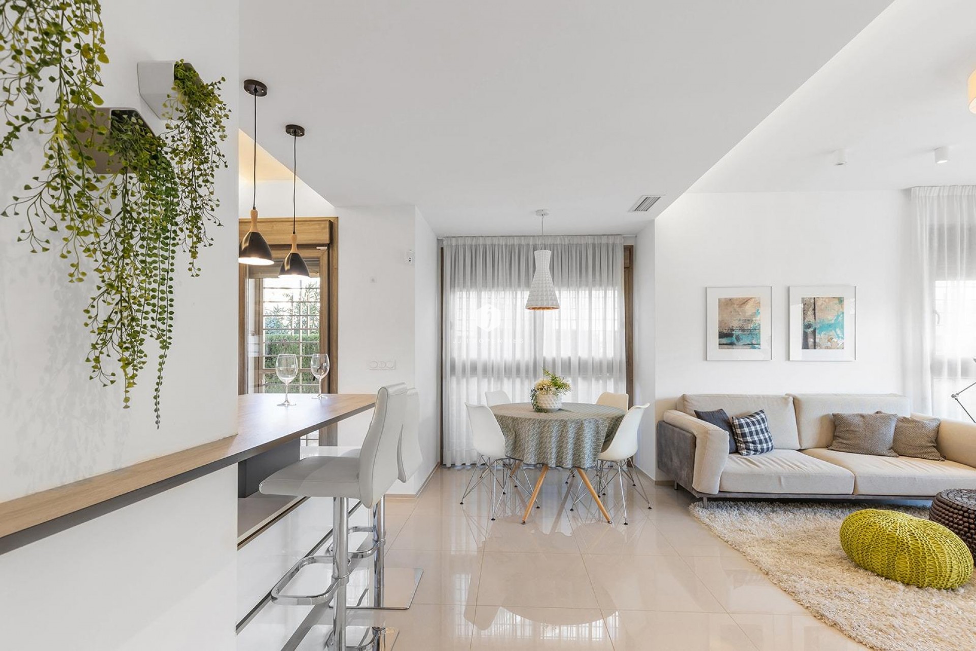 Aus zweiter Hand - Duplex -
Ciudad Quesada - Costa Blanca Sur