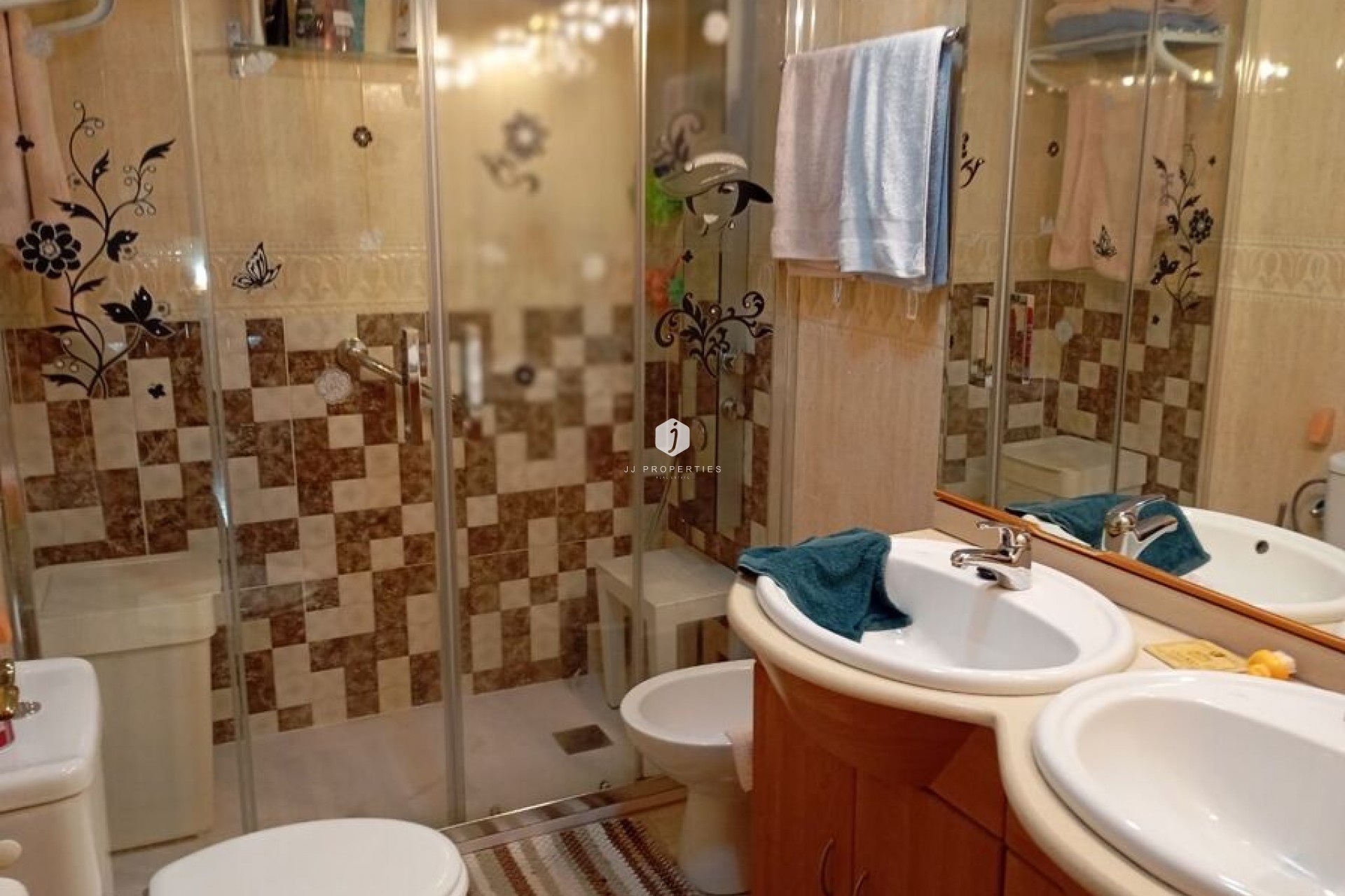 Aus zweiter Hand - Duplex -
Daya Vieja - Costa Blanca