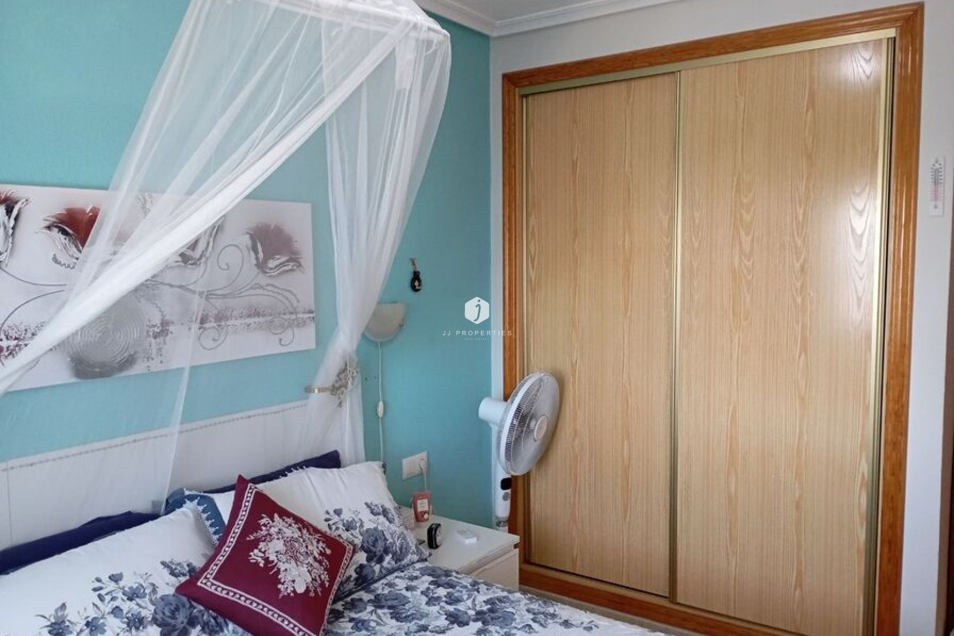 Aus zweiter Hand - Duplex -
Daya Vieja - Costa Blanca