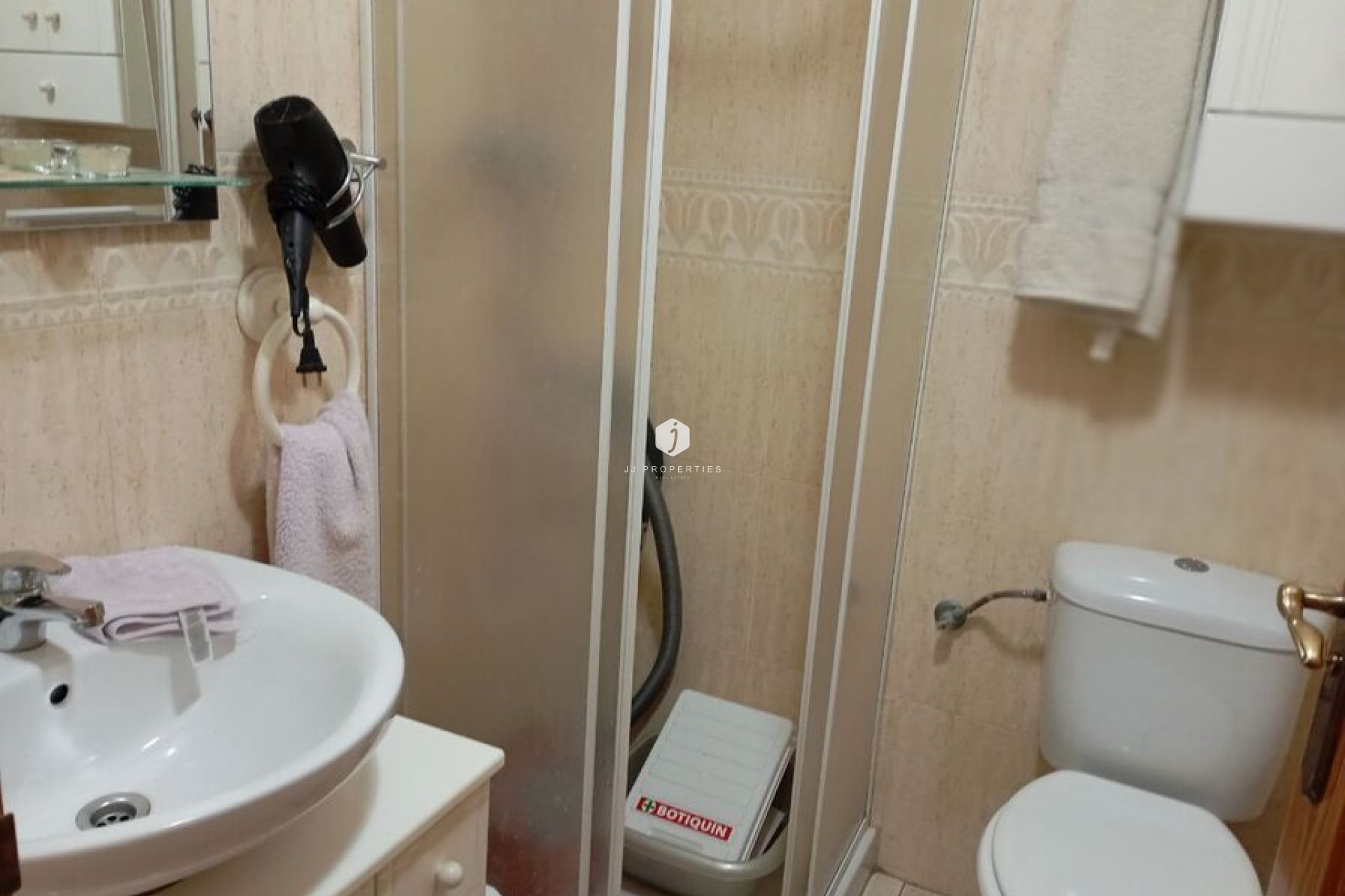 Aus zweiter Hand - Duplex -
Daya Vieja - Costa Blanca