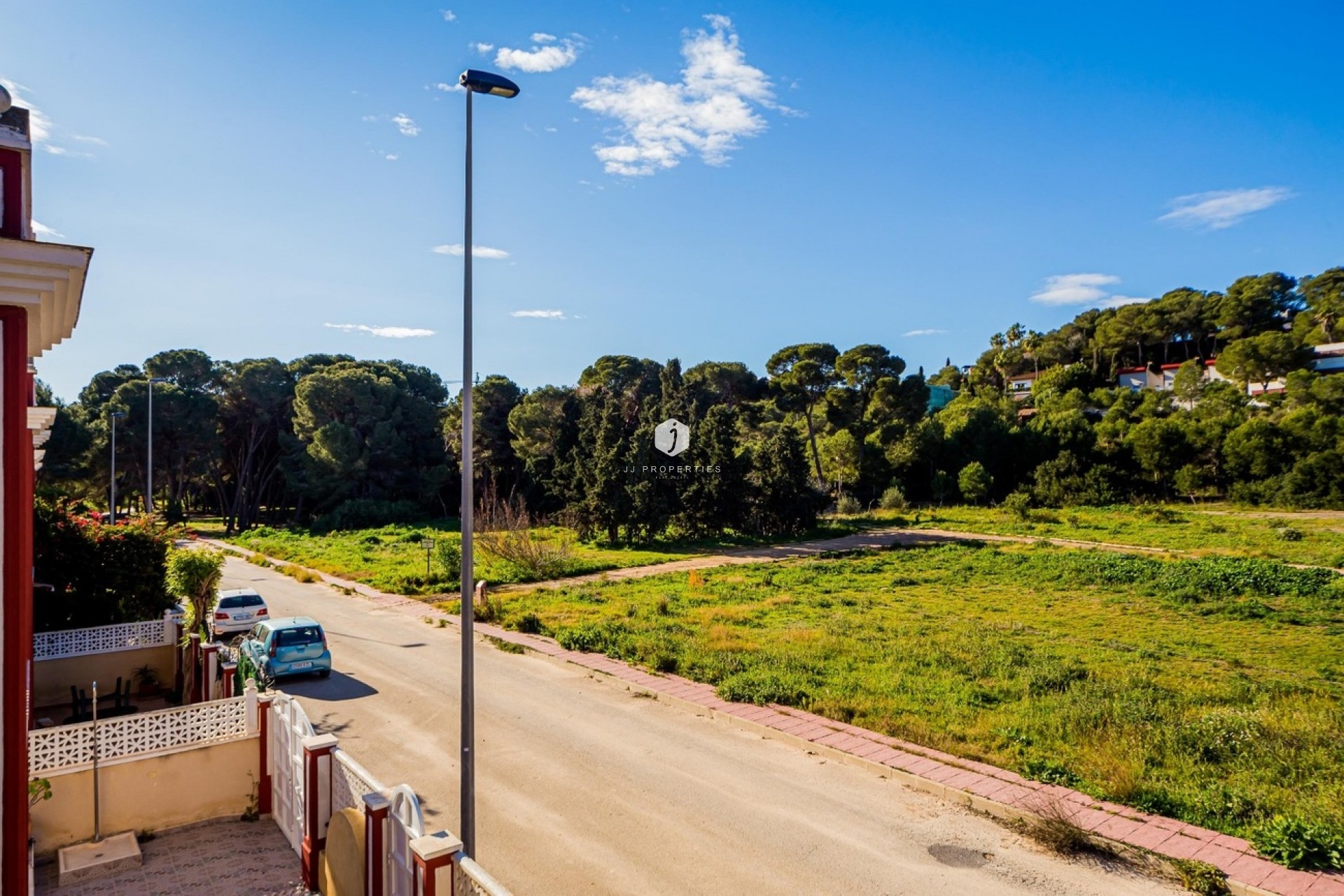 Aus zweiter Hand - Duplex -
Dehesa de Campoamor - Costa Blanca