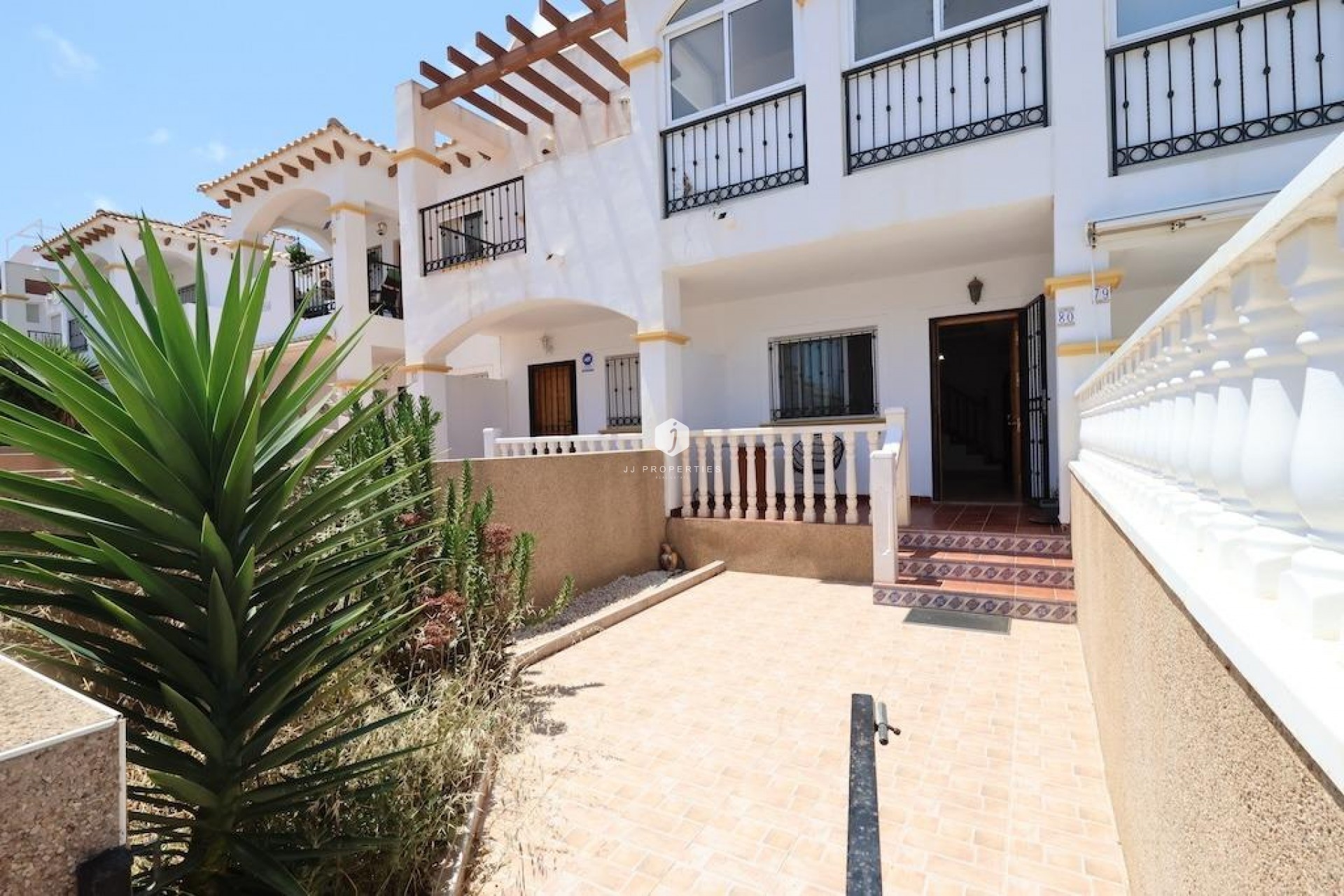 Aus zweiter Hand - Duplex -
Orihuela Costa - Costa Blanca