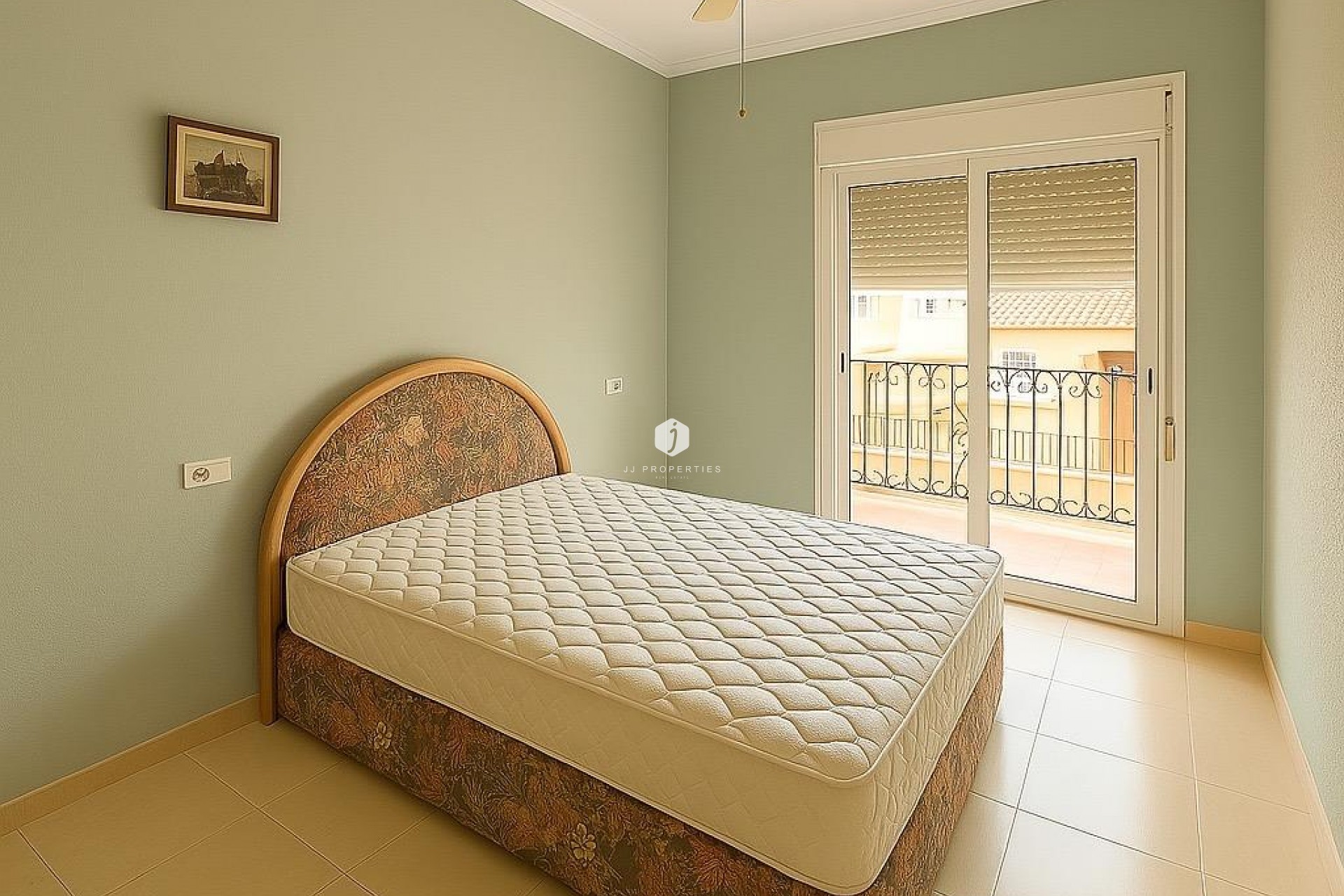 Aus zweiter Hand - Duplex -
Orihuela Costa - Los Almendros-la Florida