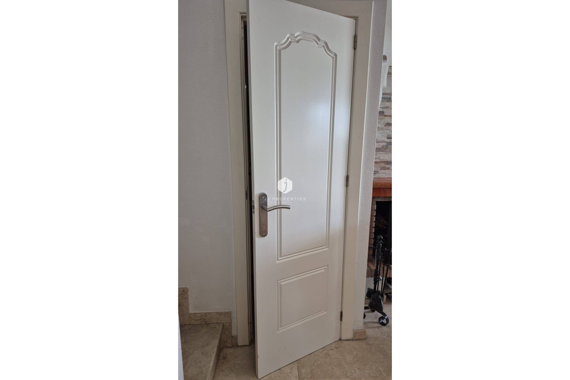 Aus zweiter Hand - Duplex -
Orihuela Costa - PAU 8