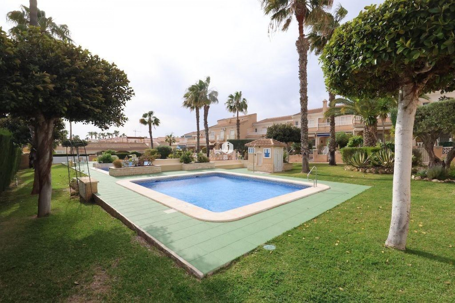 Aus zweiter Hand - Duplex -
Rojales - Inland