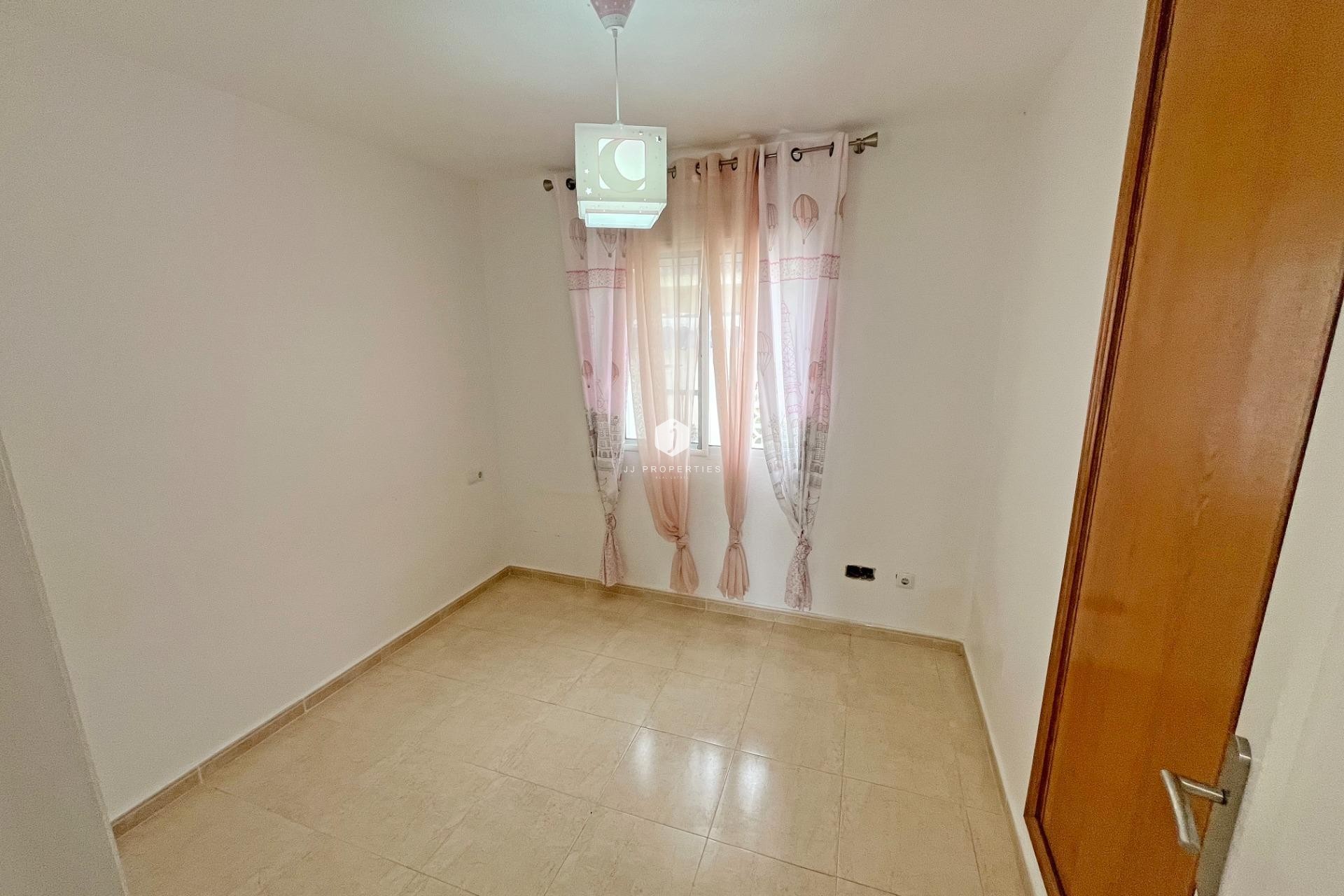 Aus zweiter Hand - Duplex -
San Miguel de Salinas - Las Filipinas