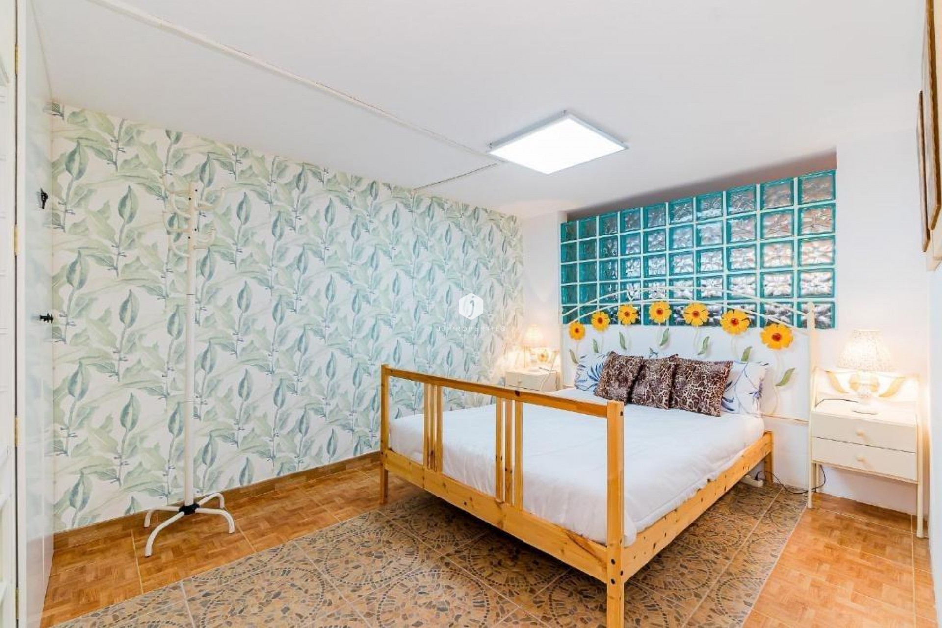 Aus zweiter Hand - Duplex -
Torrevieja - Acequion