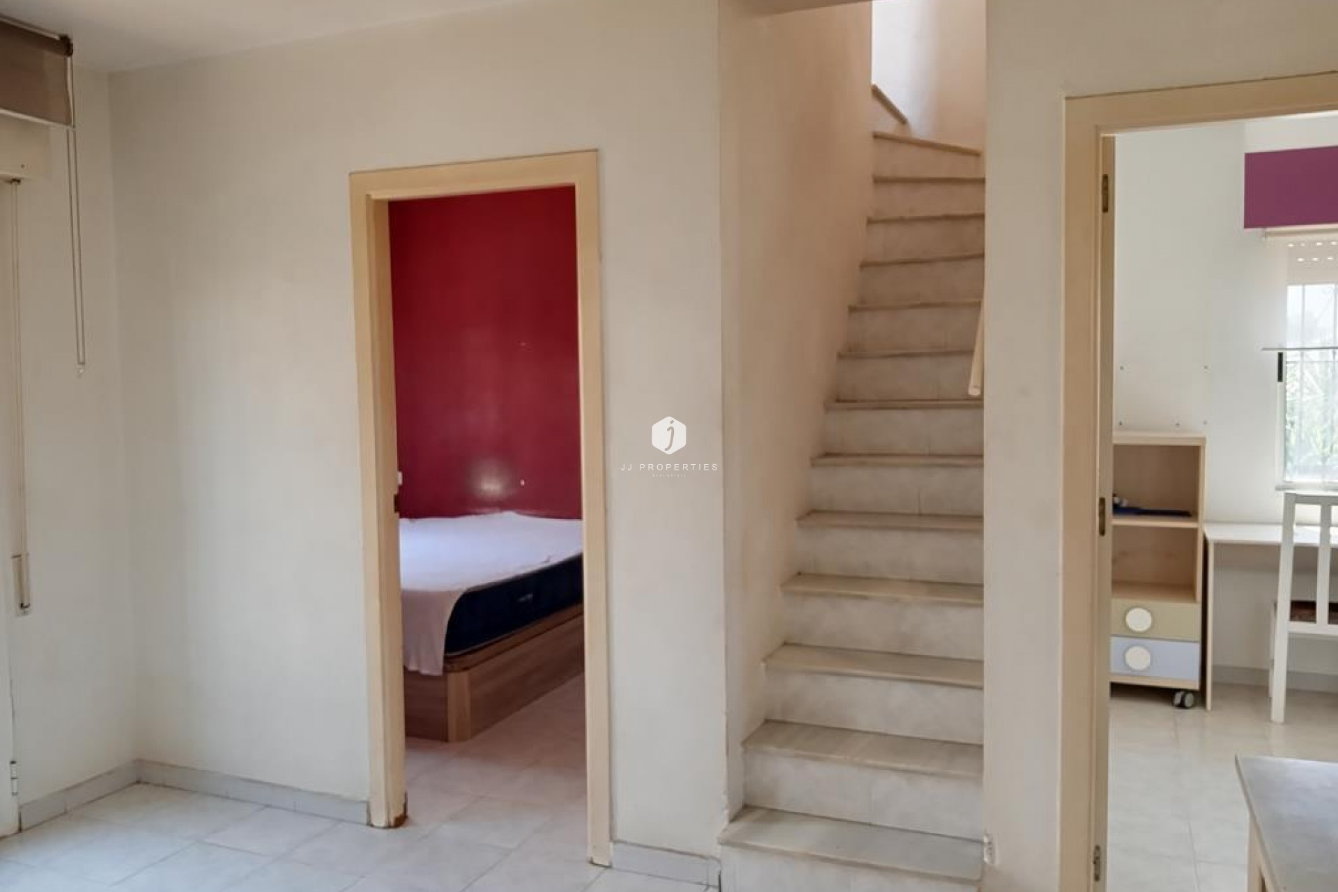 Aus zweiter Hand - Duplex -
Torrevieja - Carrefour