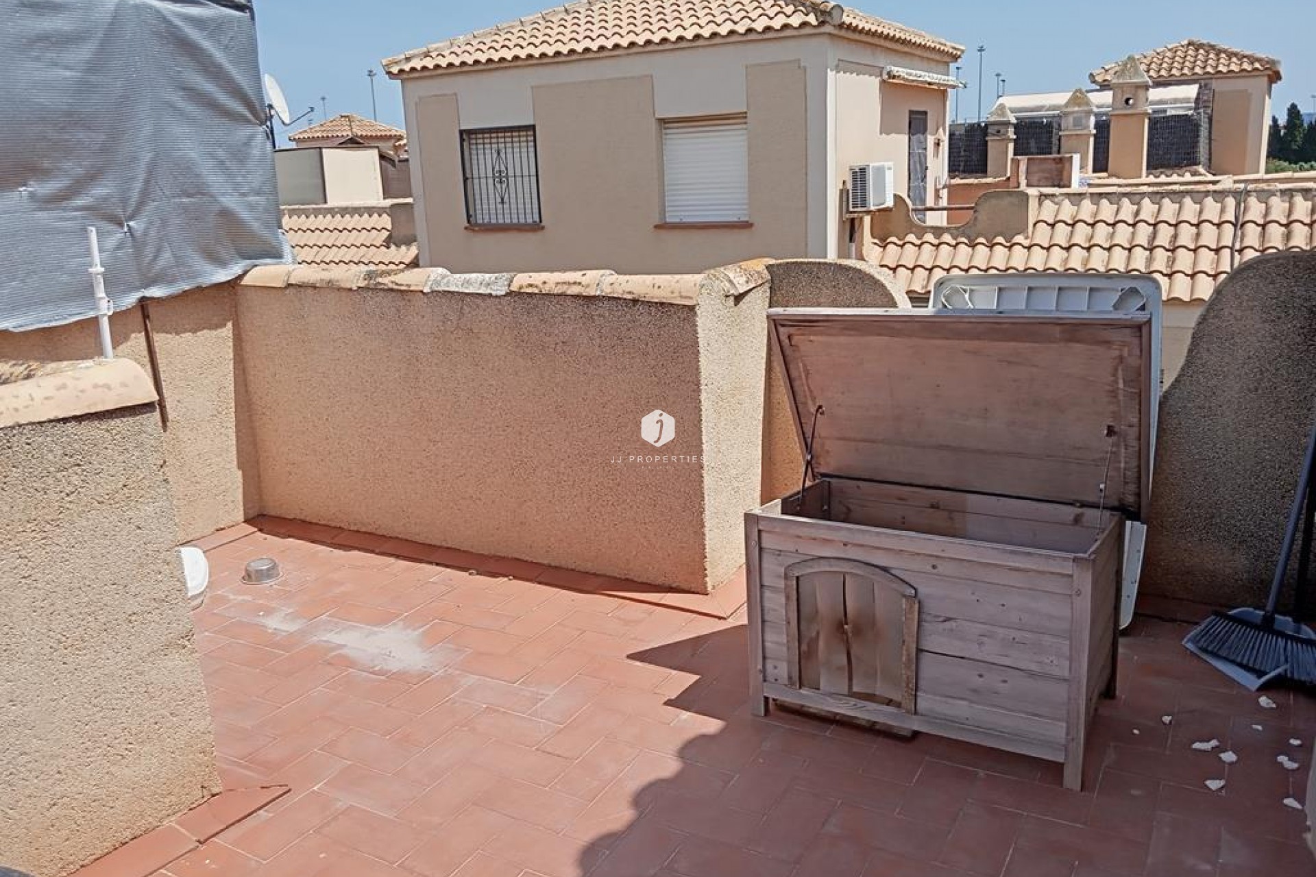 Aus zweiter Hand - Duplex -
Torrevieja - Carrefour