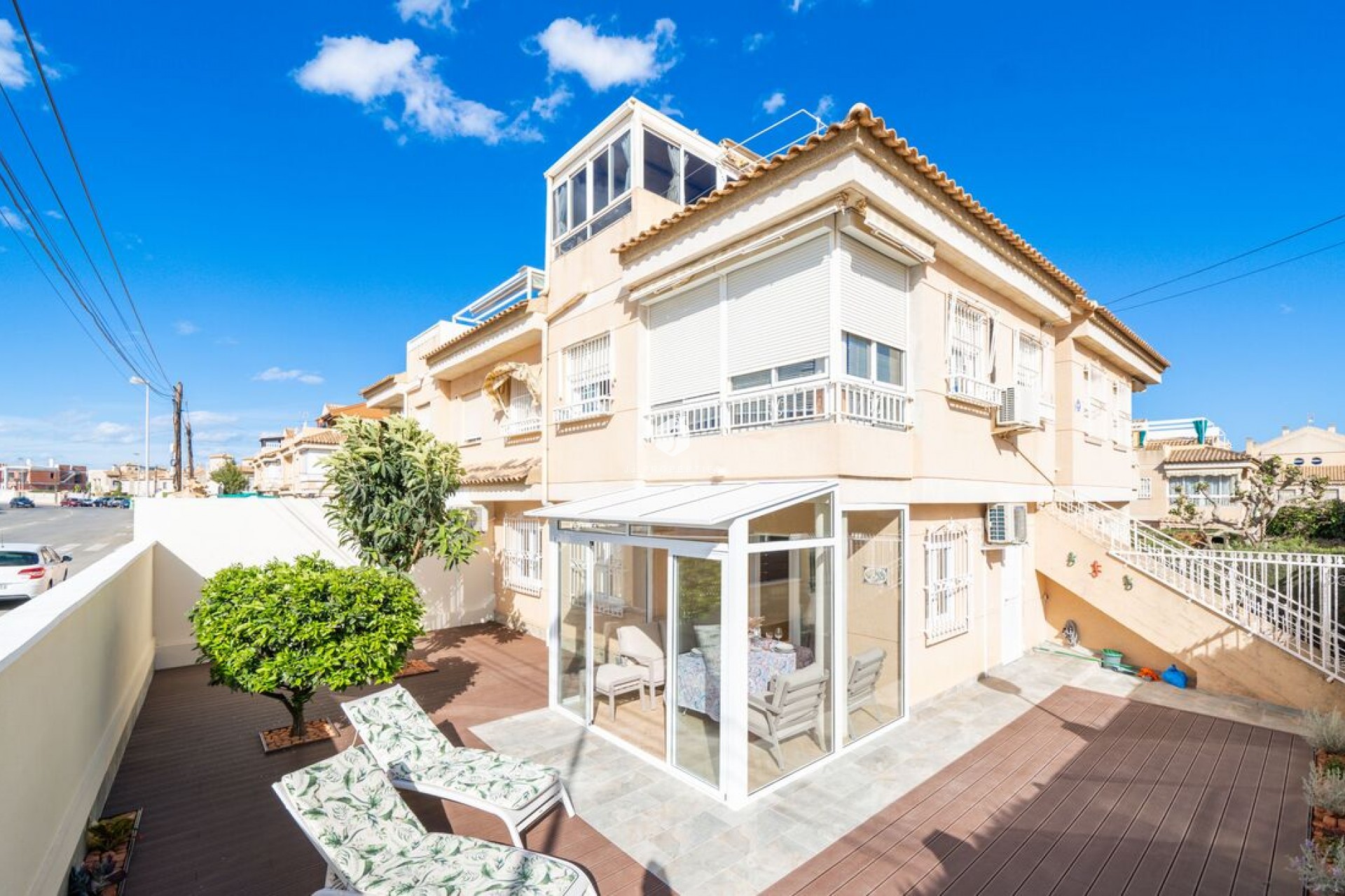 Aus zweiter Hand - Duplex -
Torrevieja - Costa Blanca