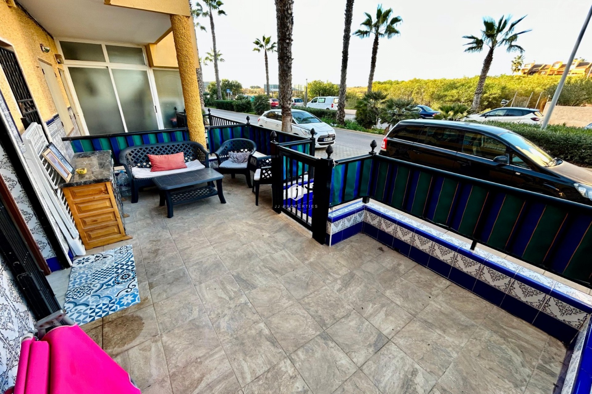 Aus zweiter Hand - Duplex -
Torrevieja - Costa Blanca