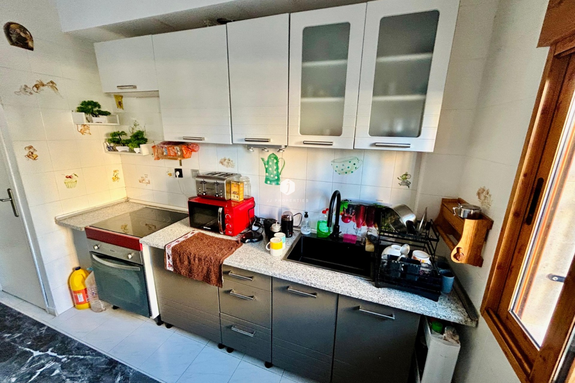 Aus zweiter Hand - Duplex -
Torrevieja - Costa Blanca