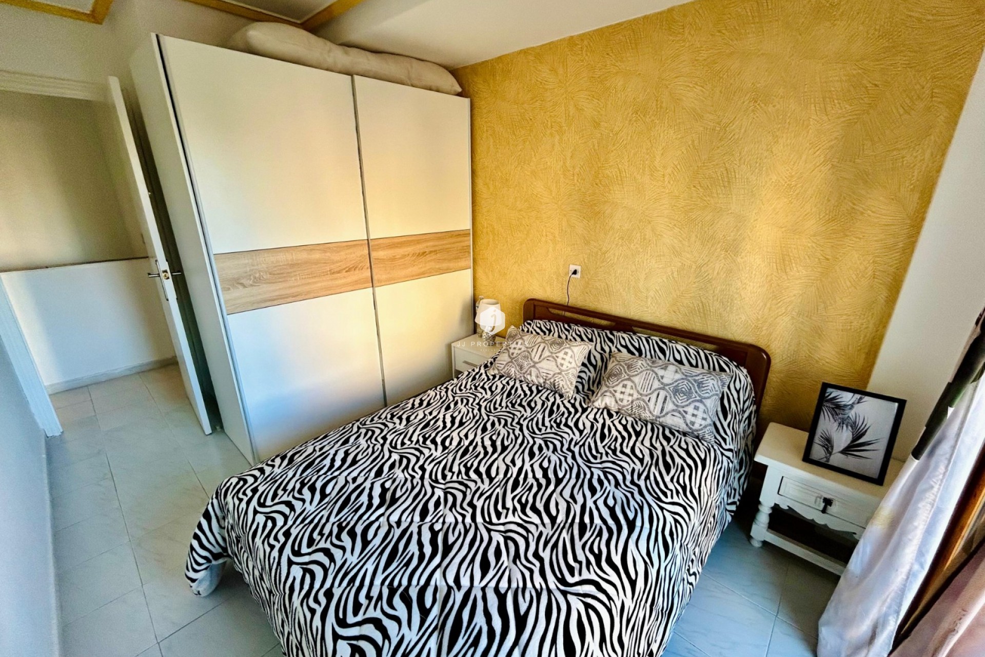 Aus zweiter Hand - Duplex -
Torrevieja - Costa Blanca