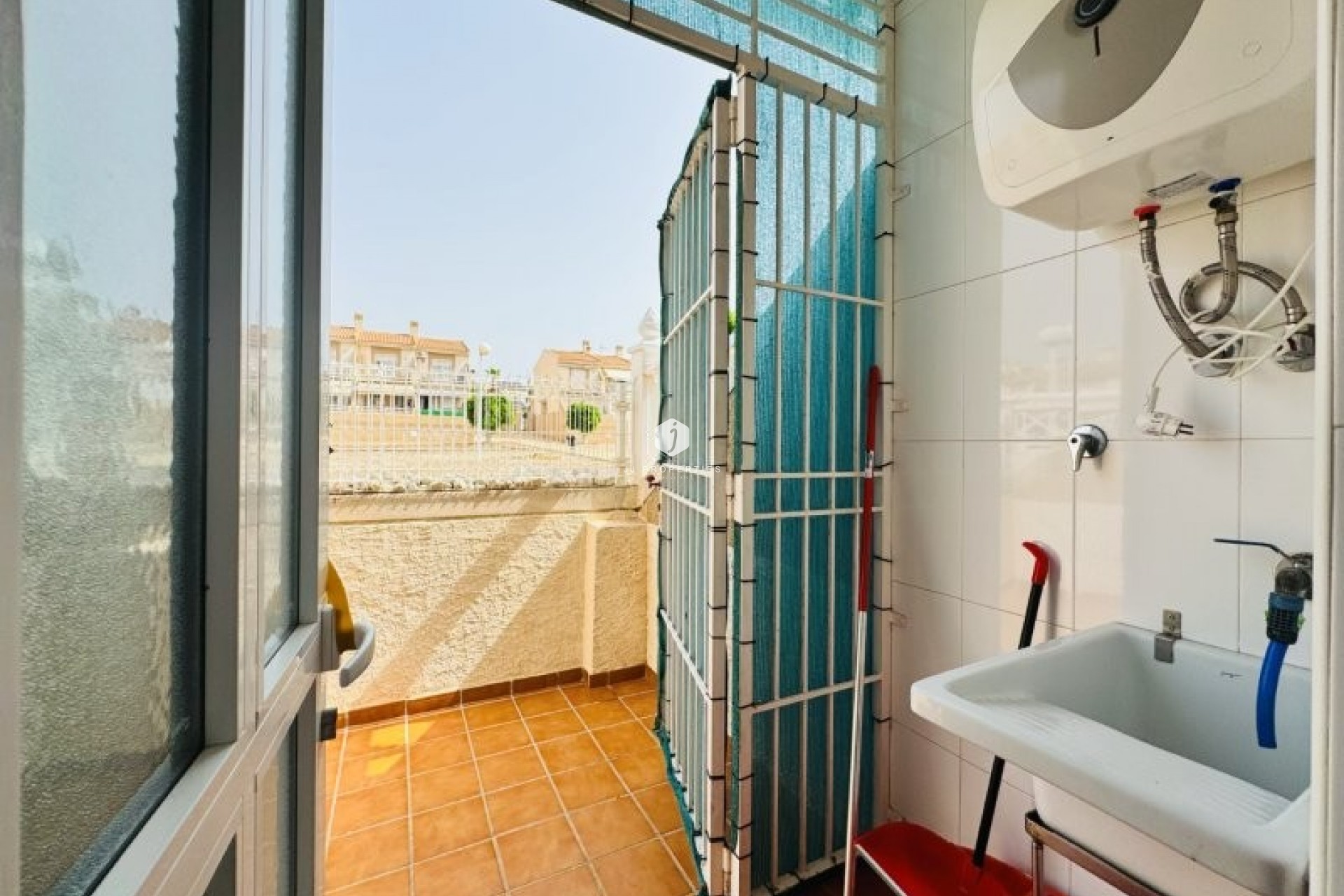 Aus zweiter Hand - Duplex -
Torrevieja - Costa Blanca