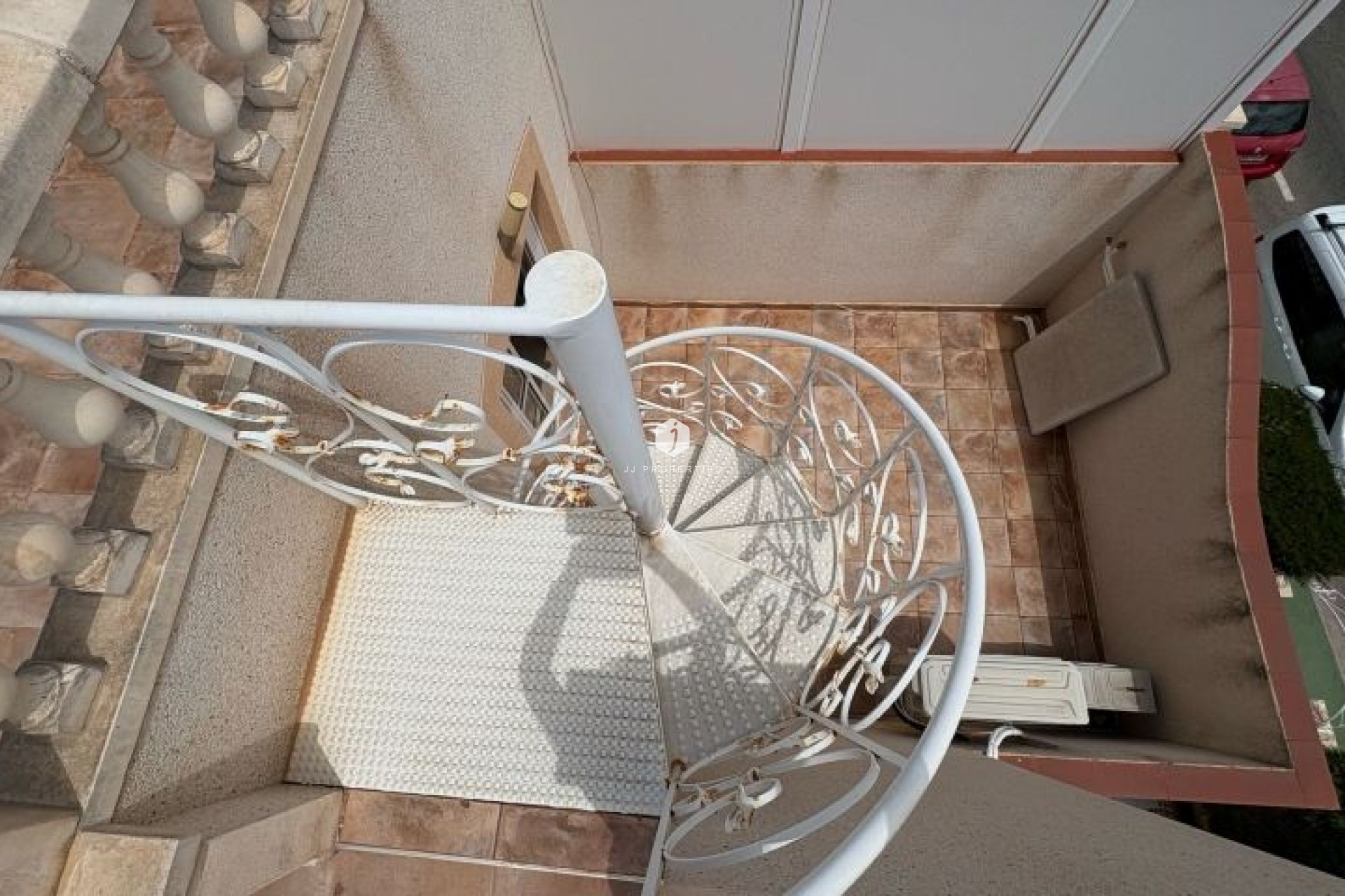 Aus zweiter Hand - Duplex -
Torrevieja - Costa Blanca