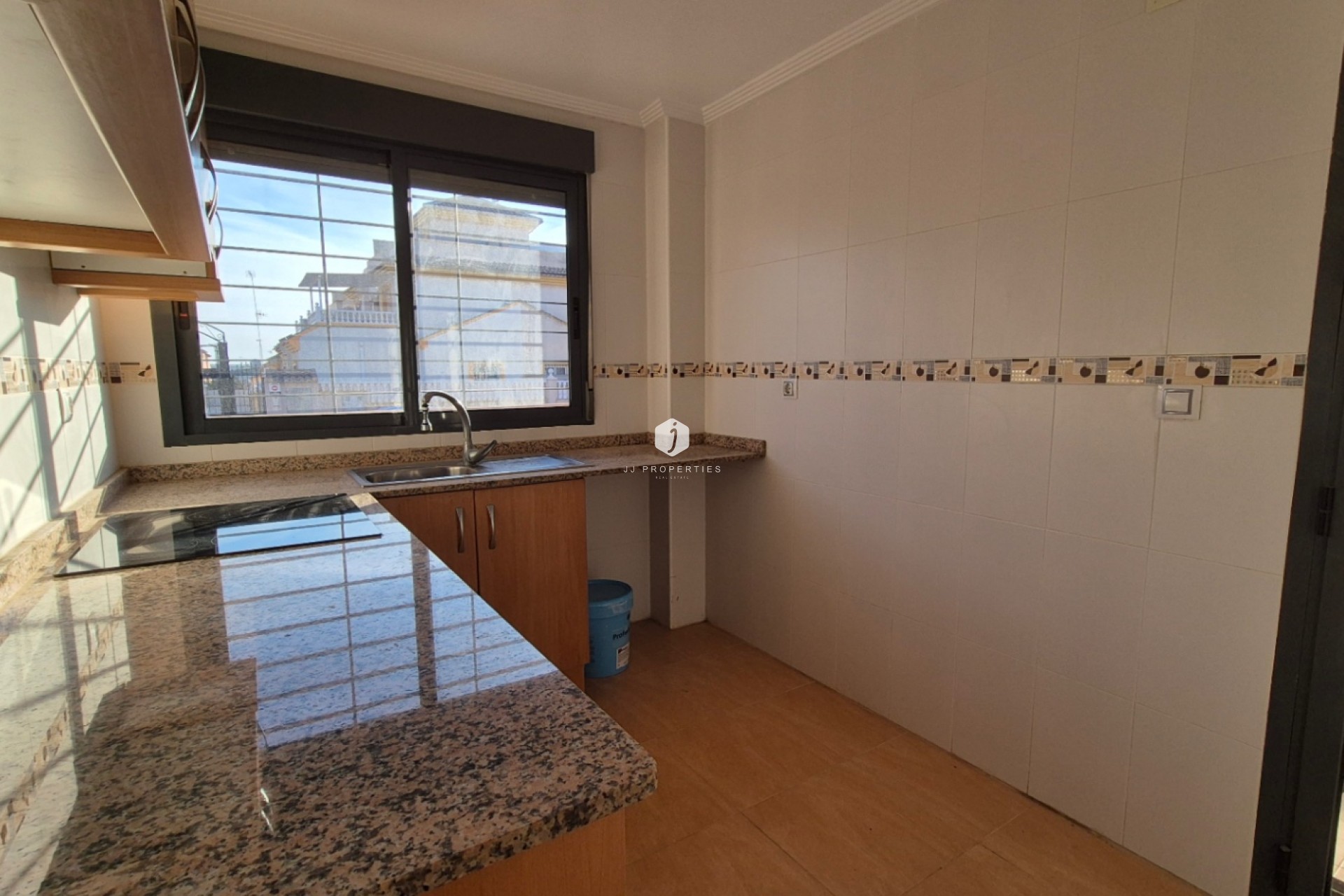 Aus zweiter Hand - Duplex -
Torrevieja - Costa Blanca