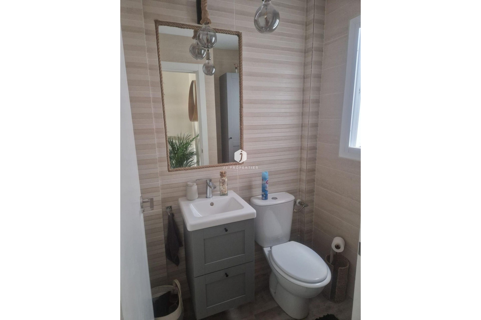 Aus zweiter Hand - Duplex -
Torrevieja - Los Balcones - Los Altos del Edén